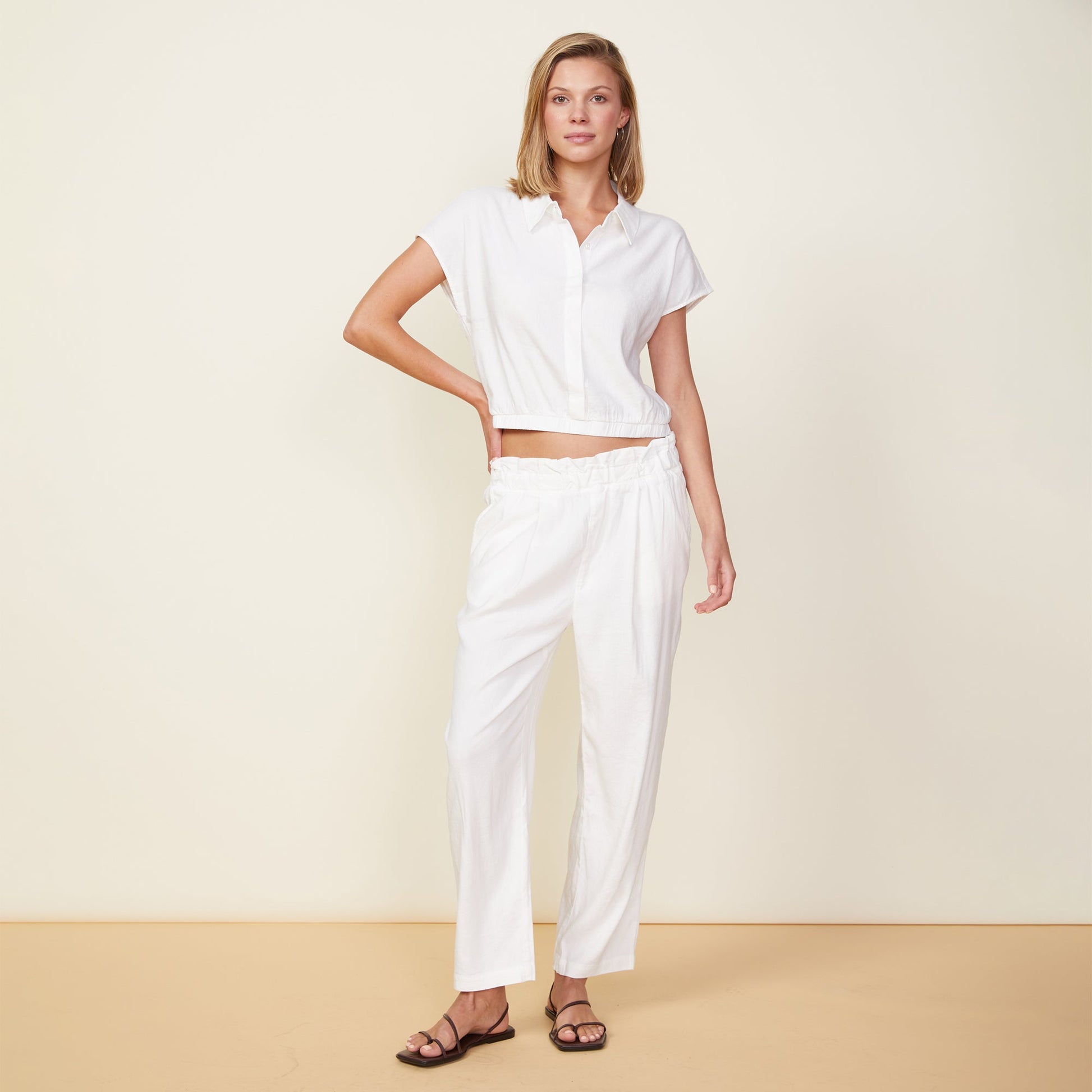 Stretch Linen Short Sleeve