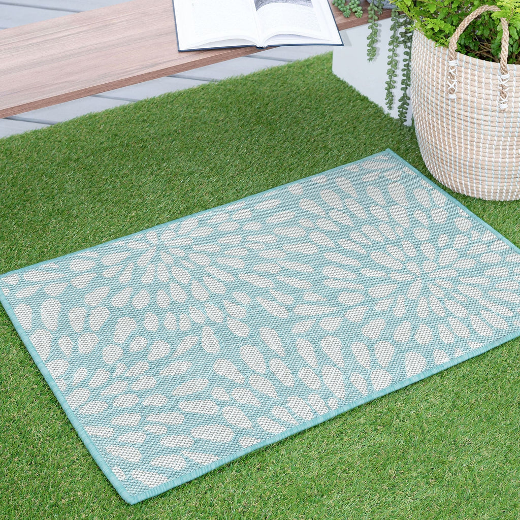 Exo Coastal Floral Indoor/Outdoor Area Rug