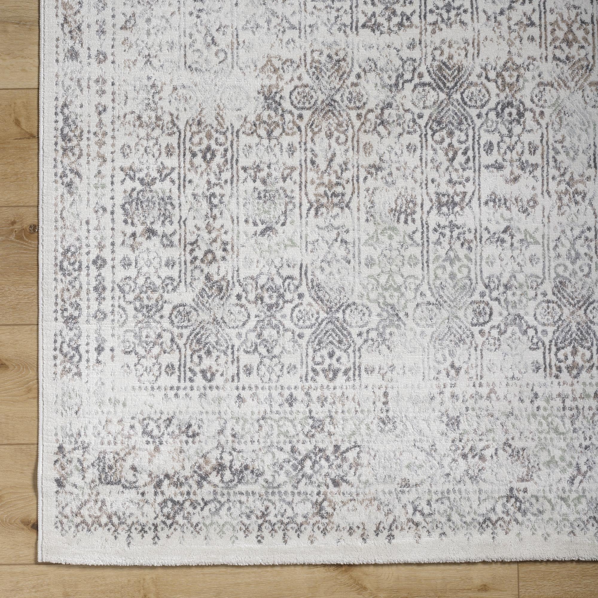 Livabliss Henson Vintage Traditional Area Rug
