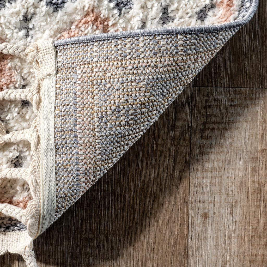 Nuloom Acacia Raised Diamond Tasseled Area Rug