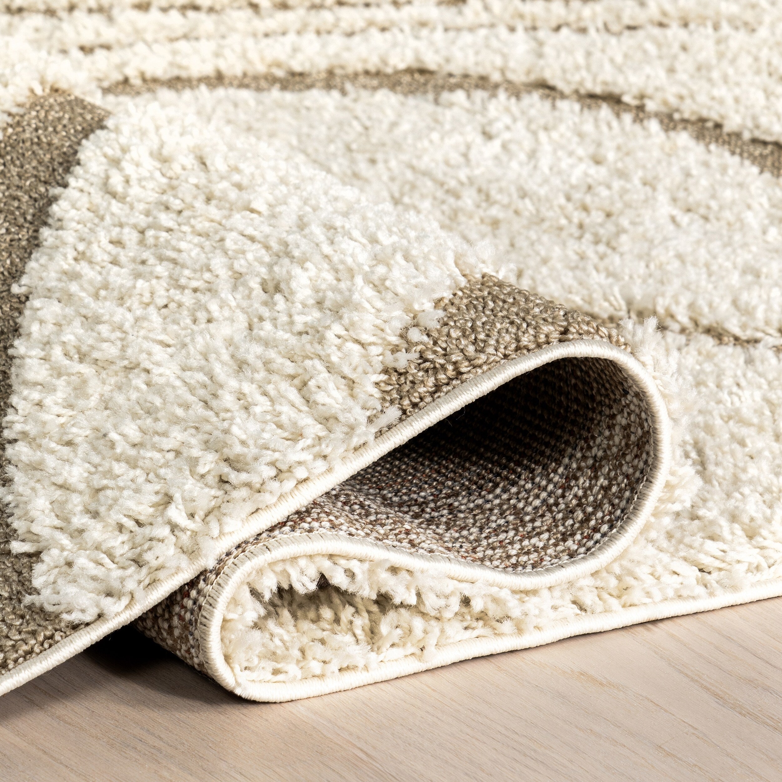 Nuloom Krista Contemporary Swirls Shag Area Rug