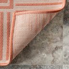 Nuloom Leah Classic Bordered Indoor/Outdoor Area Rug