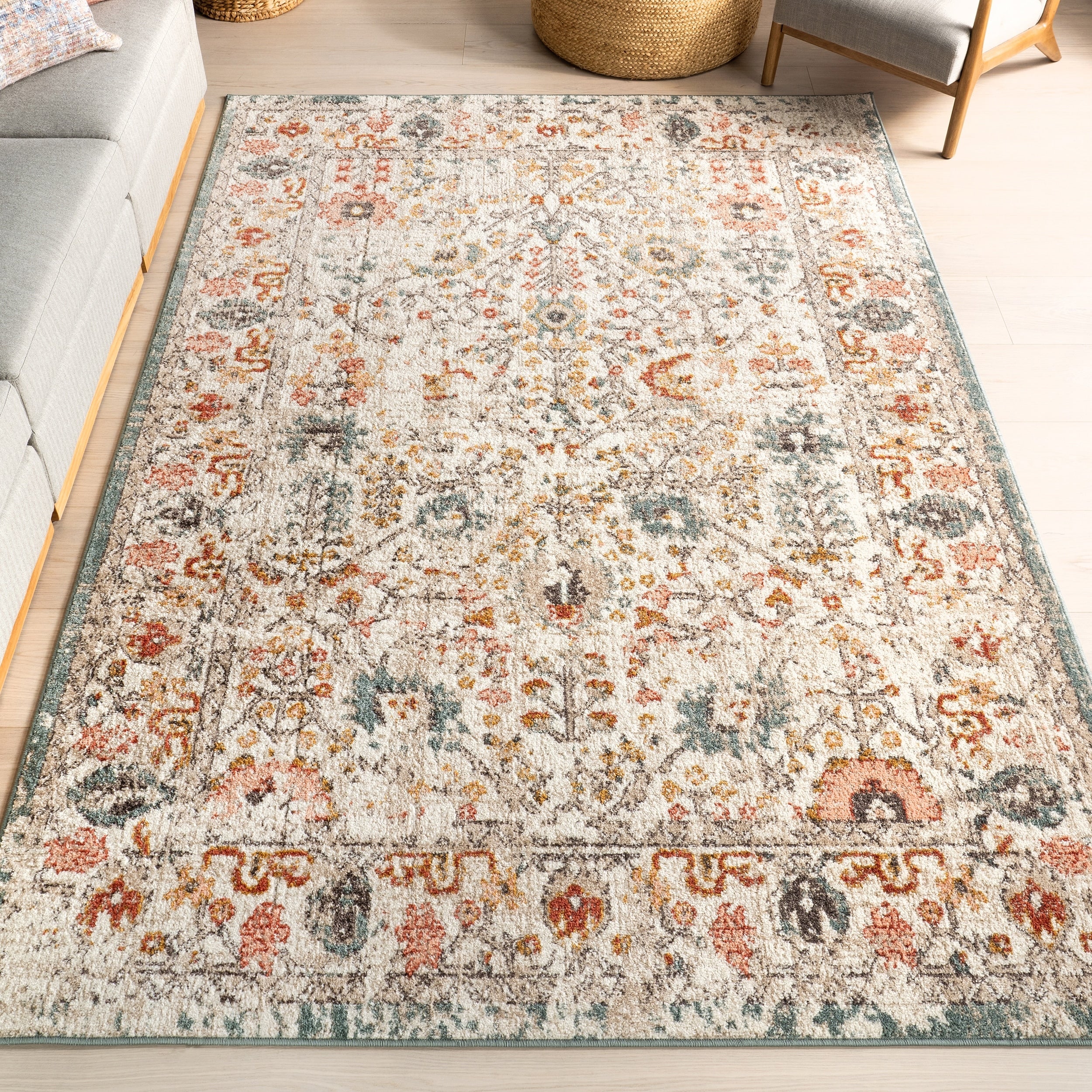 Nuloom Lenore Vintage Floral Area Rug