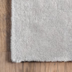 Nuloom Loni SuperiorWash Solid Machine Washable Shag Area Rug