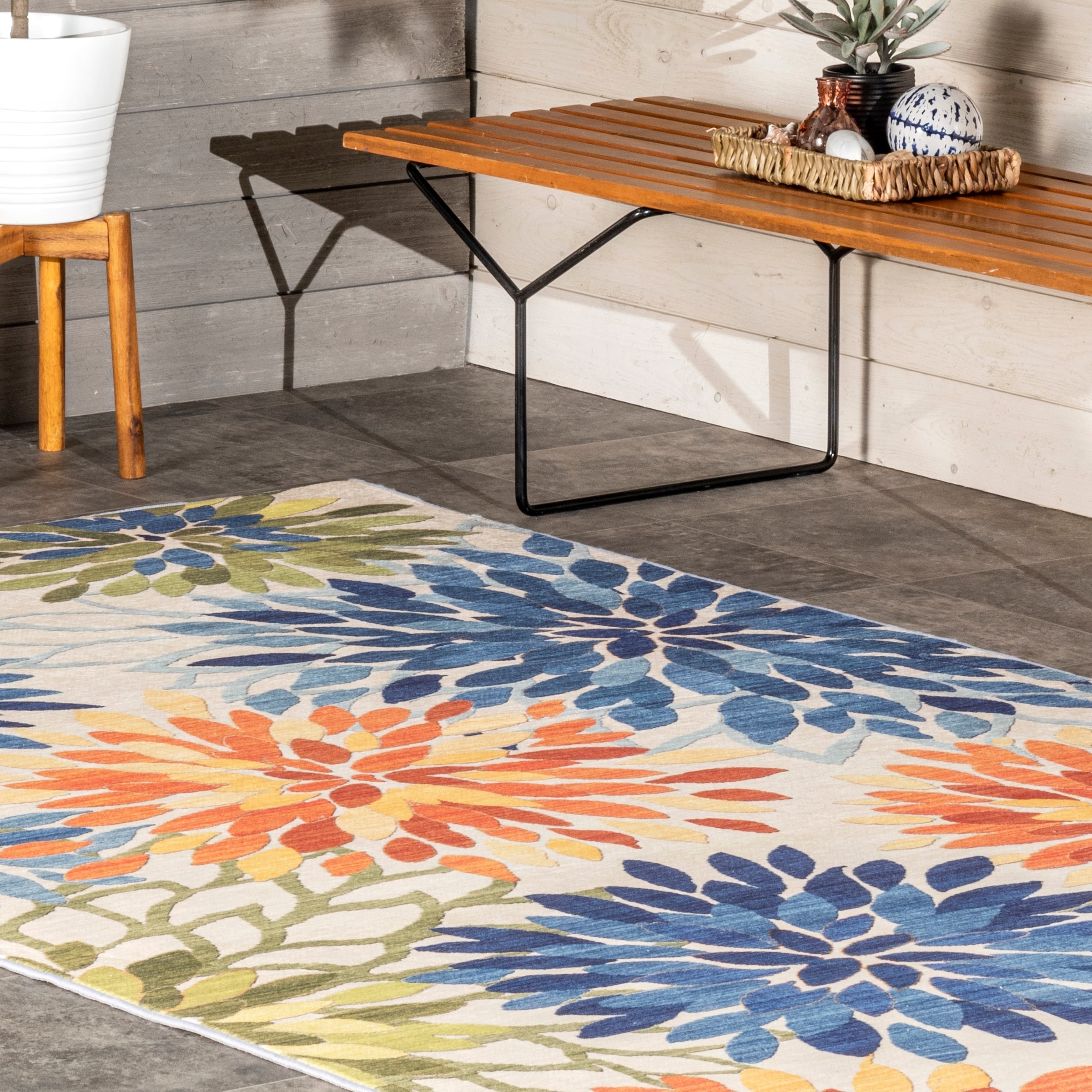 Nuloom Rosana Floral Machine Washable Indoor/Outdoor Area Rug