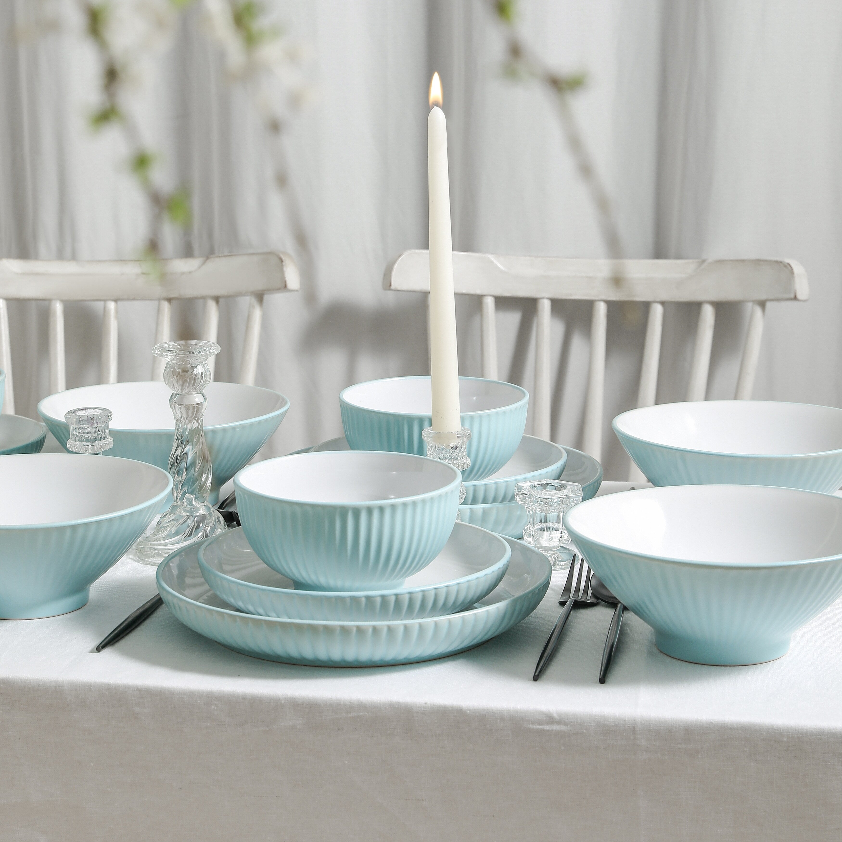 Christian Siriano Lustra Stoneware Dinnerware Set