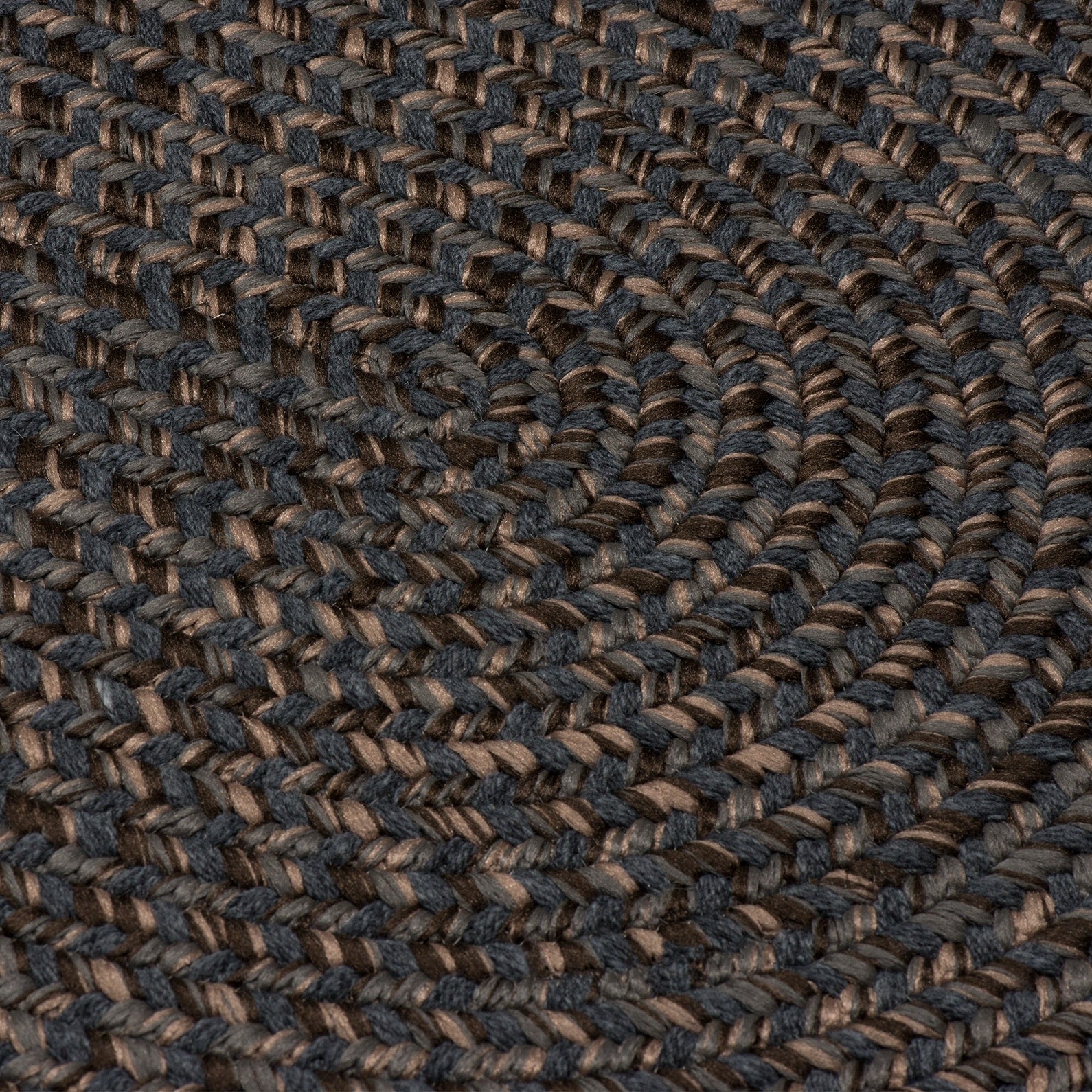 Colonial Mills Hillsdale Reversible Oval Braided Area Rug