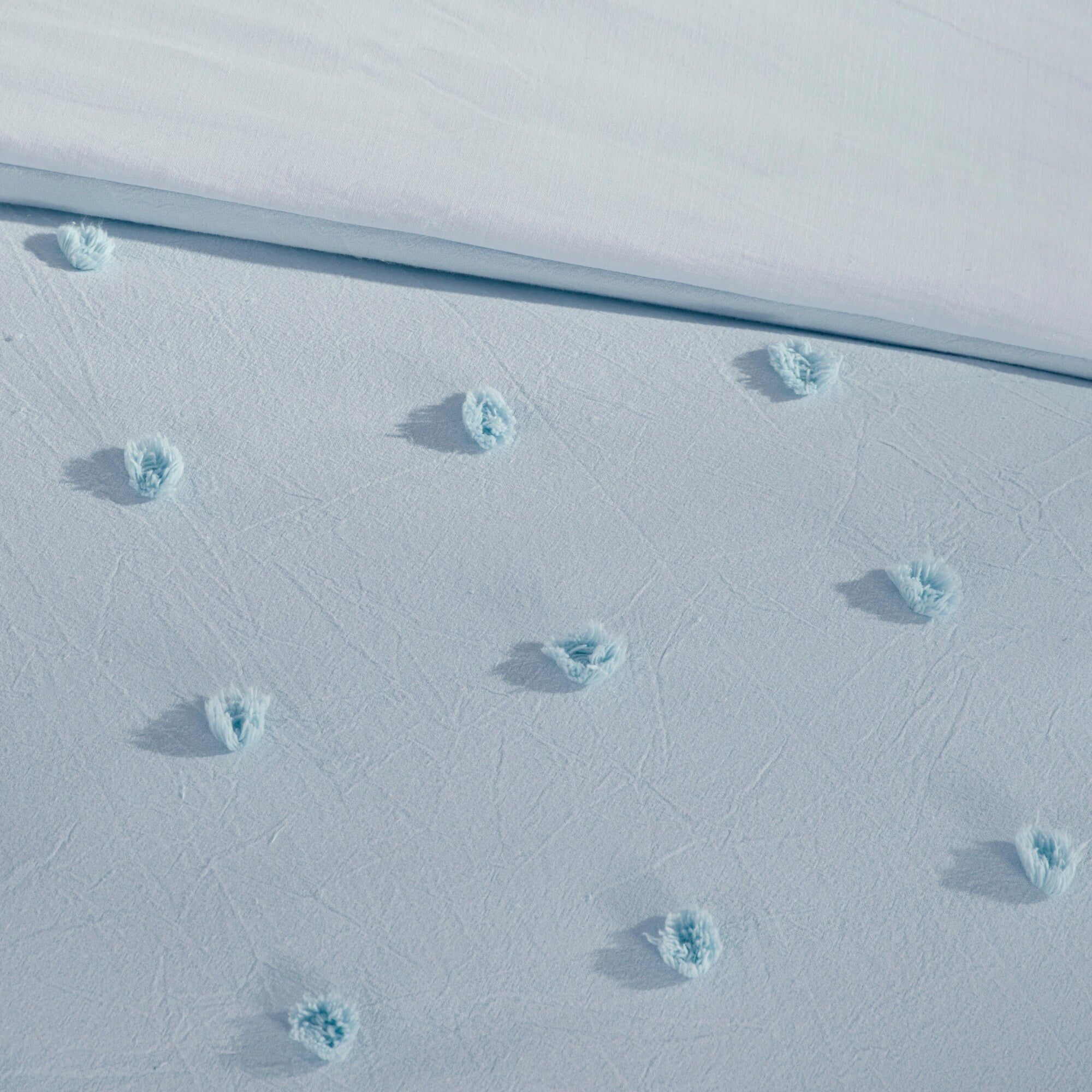 Intelligent Design Maize Cotton Jacquard Duvet Cover Set with Euro Shams and Throw Pillows