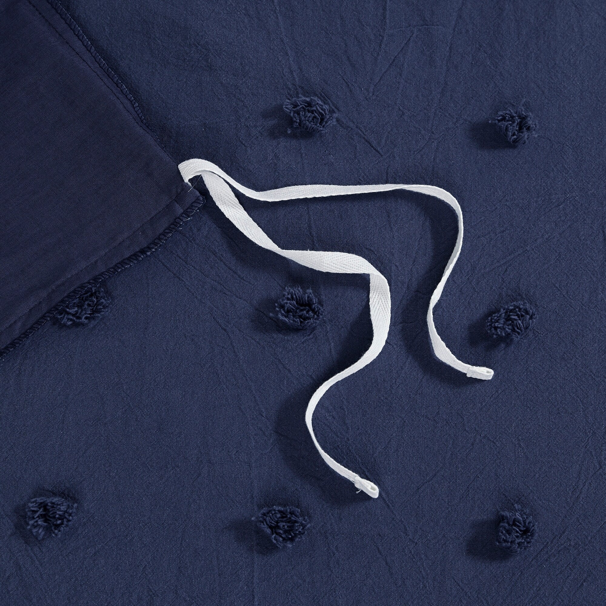 Intelligent Design Maize Cotton Jacquard Duvet Cover Set with Euro Shams and Throw Pillows