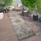 World Rug Gallery Distressed Traditional Indoor/Outdoor Area Rug