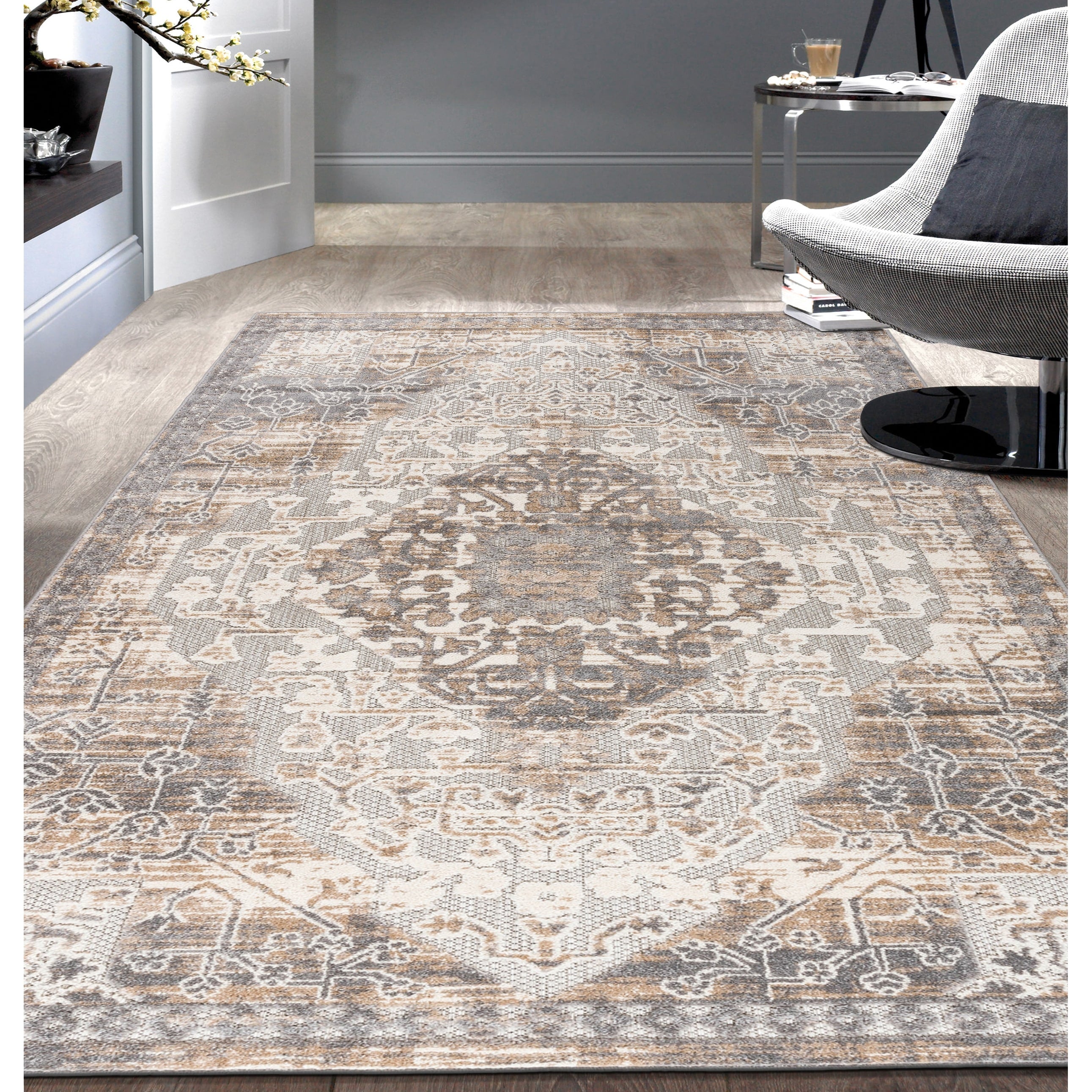 World Rug Gallery Distressed Traditional Indoor/Outdoor Area Rug