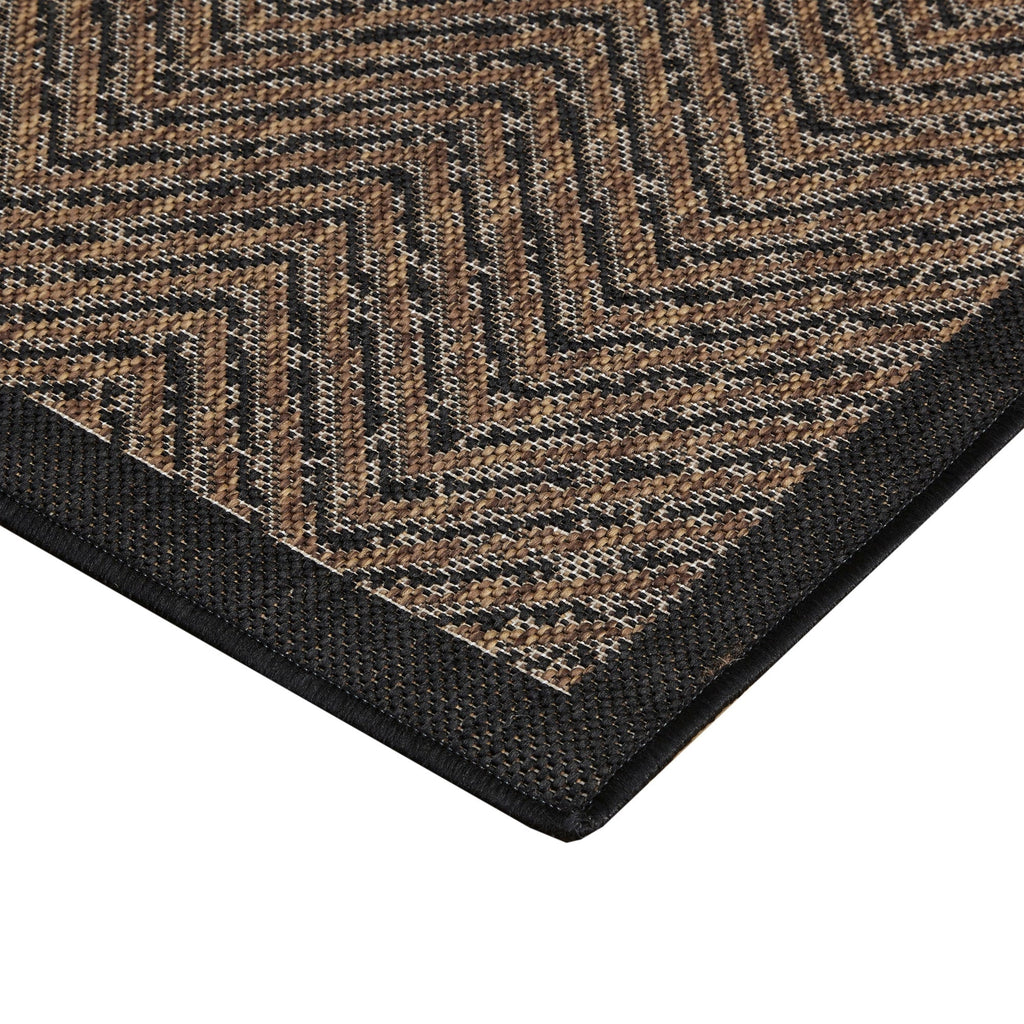 Madison Park Hurley Natural/ Black Textured Chevron Indoor/Outdoor Rug