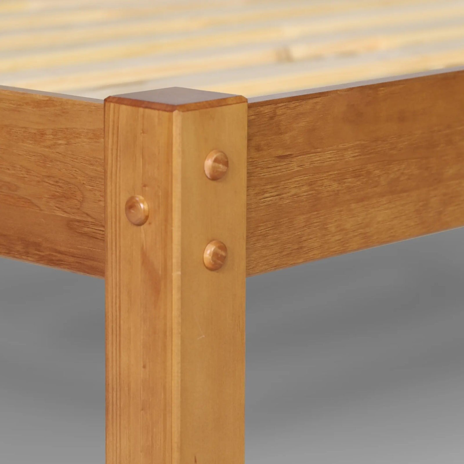 Grain Wood Furniture Shaker Solid Wood Panel Platform Bed