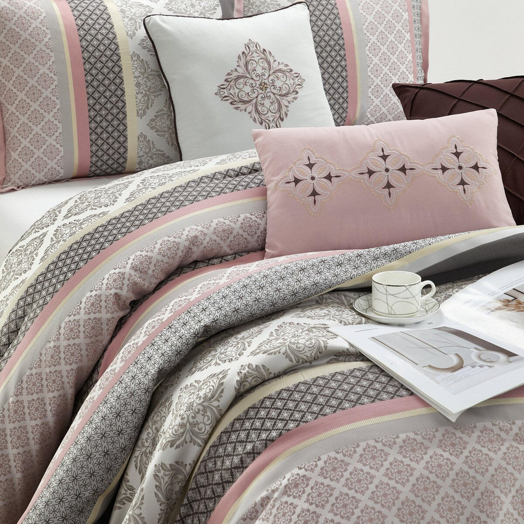 Nanshing Jensen 7 Piece Jacquard Geometric Comforter Set