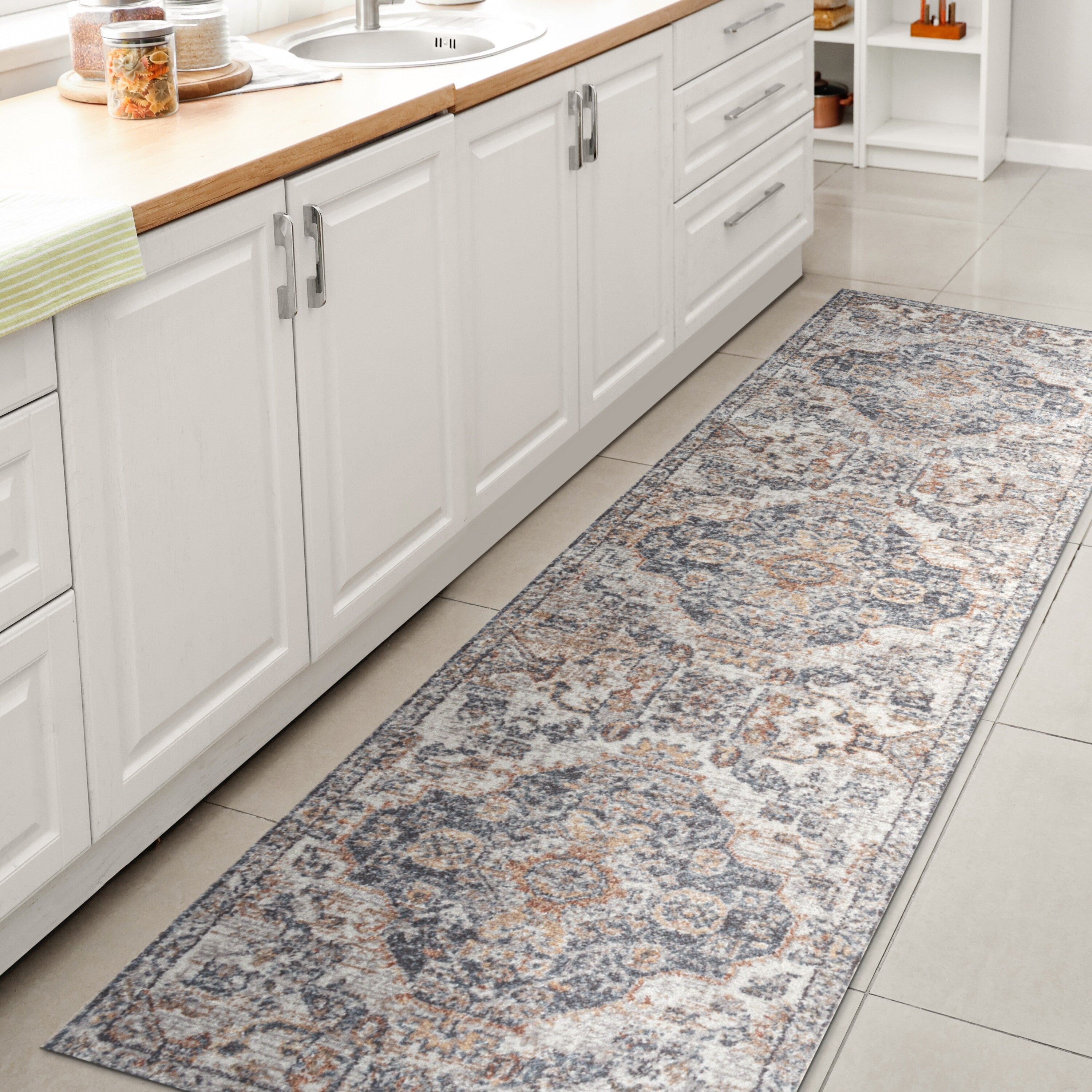 JONATHAN Y Brandy Bohemian Medallion Low-Pile Machine-Washable Cream/Terra Area Rug