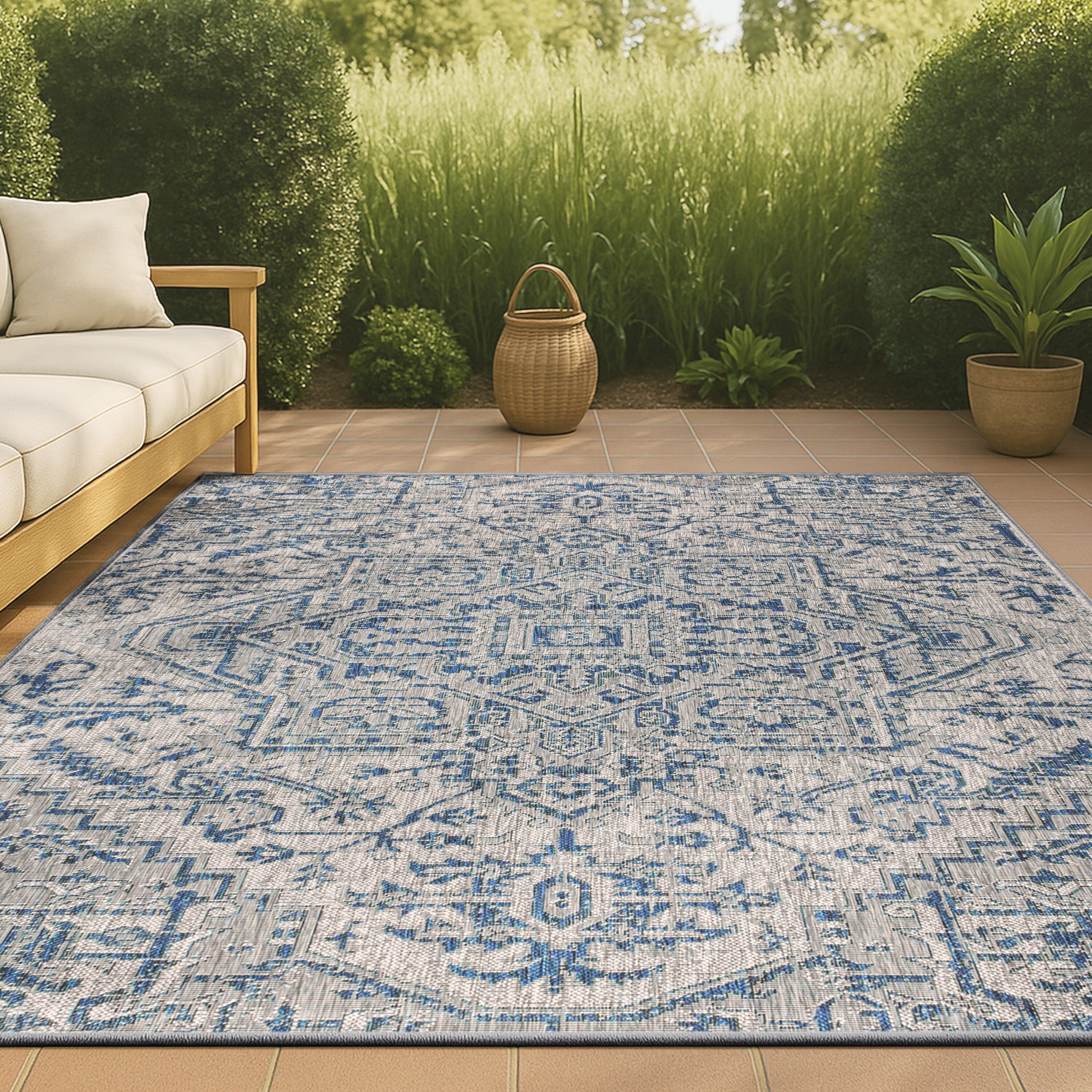 JONATHAN Y Charleston Medallion Indoor/Outdoor Area Rug