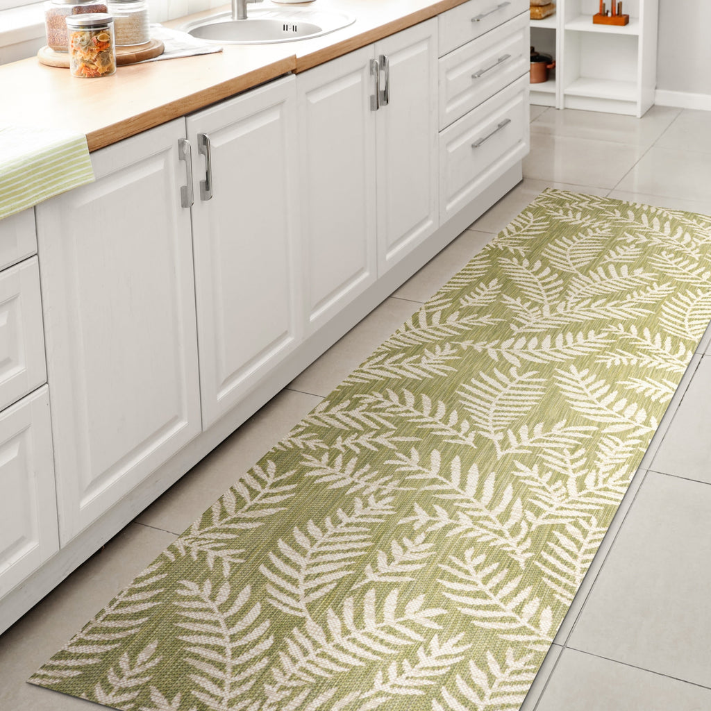 JONATHAN Y Galon Palm Frond Indoor/Outdoor Area Rug