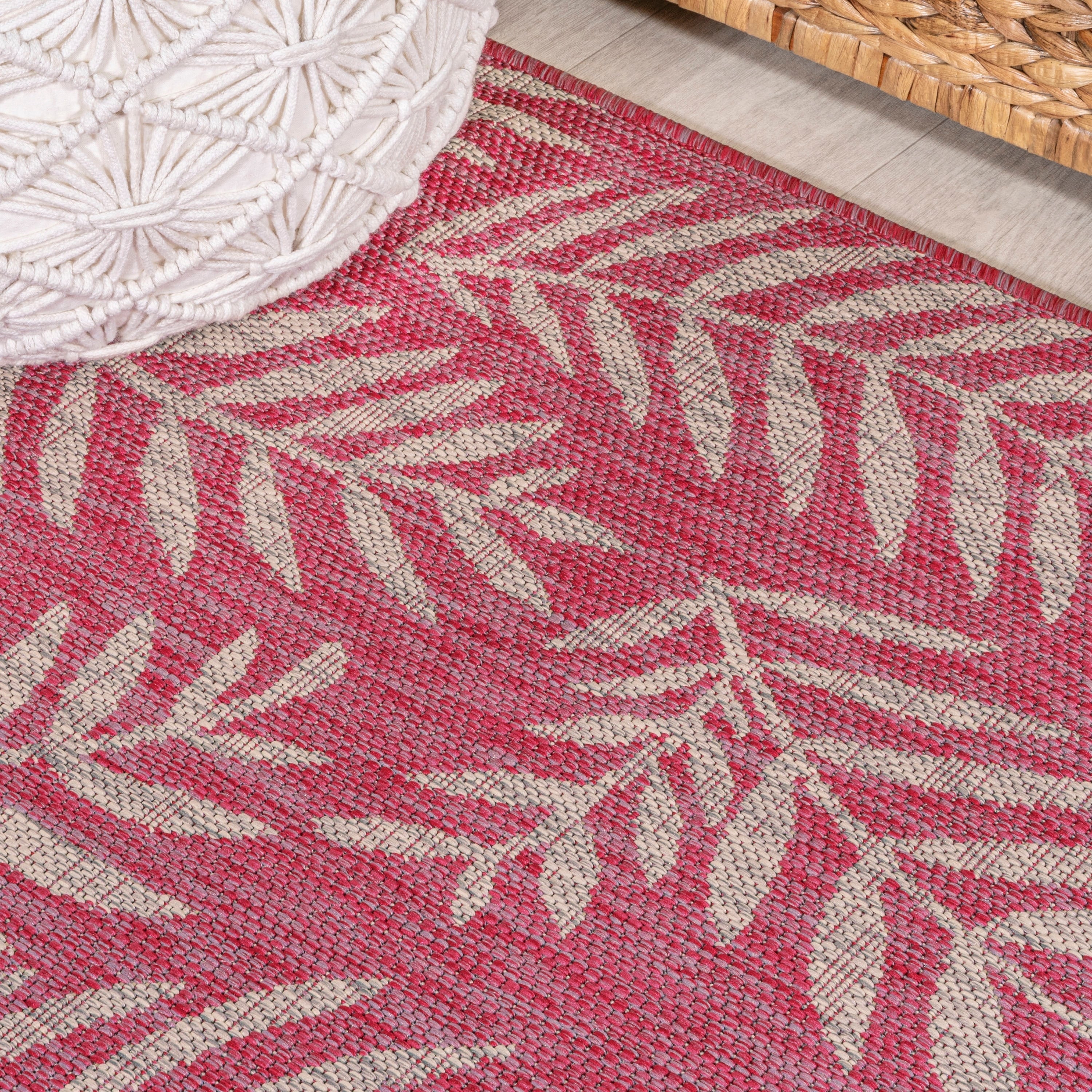 JONATHAN Y Galon Palm Frond Indoor/Outdoor Area Rug