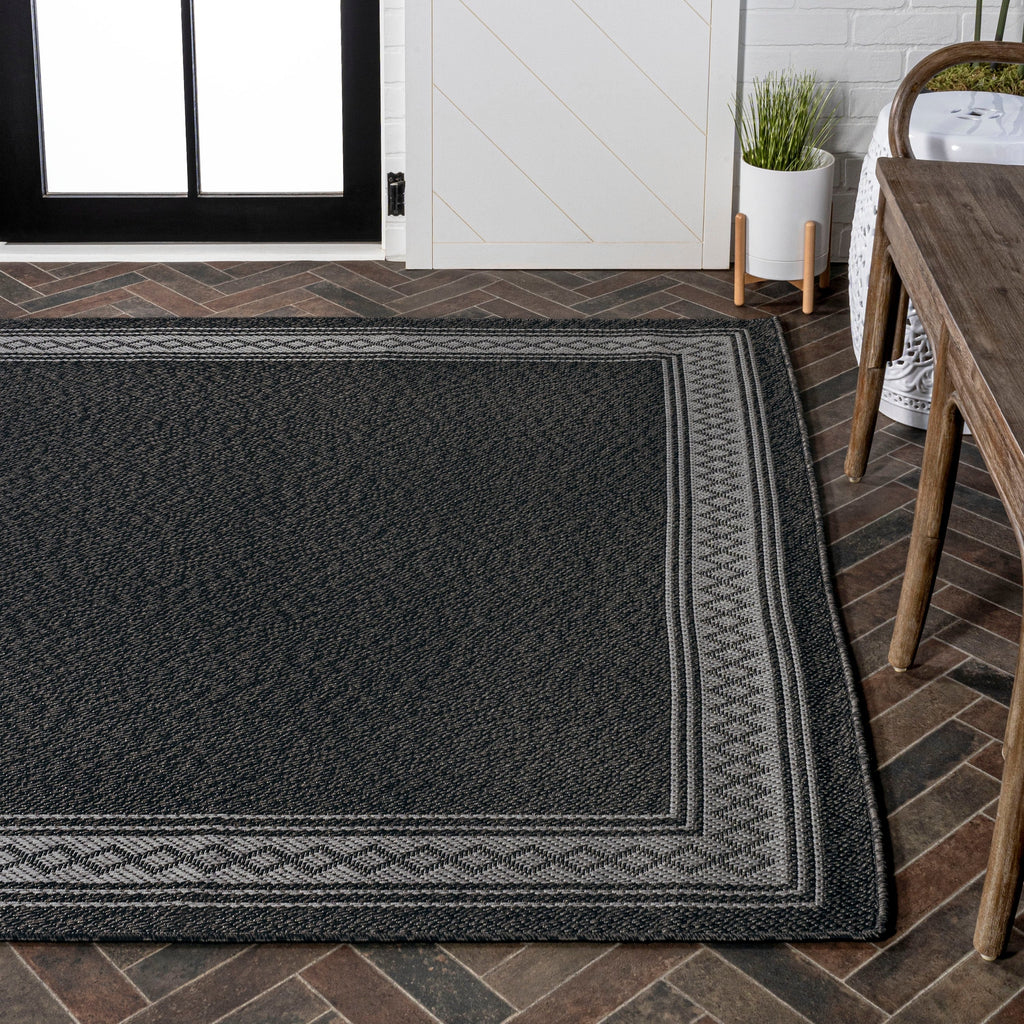 JONATHAN Y Havana Classic Diamond Border Indoor/Outdoor Area Rug