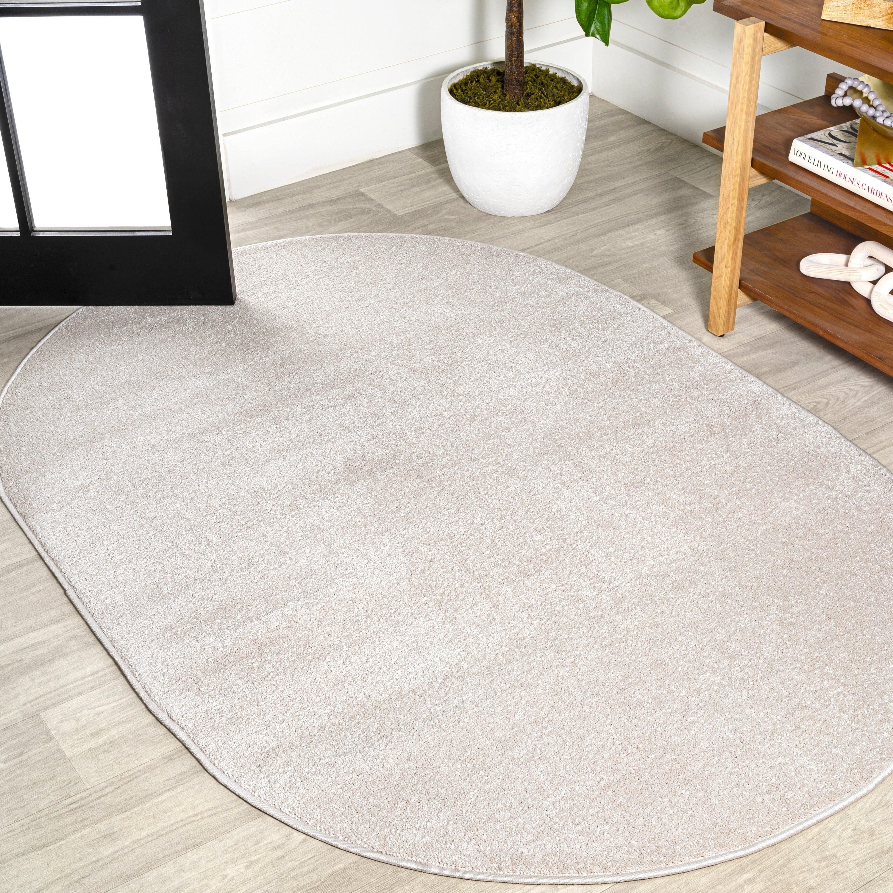 JONATHAN Y Tumbling Solid Low-Pile Area Rug