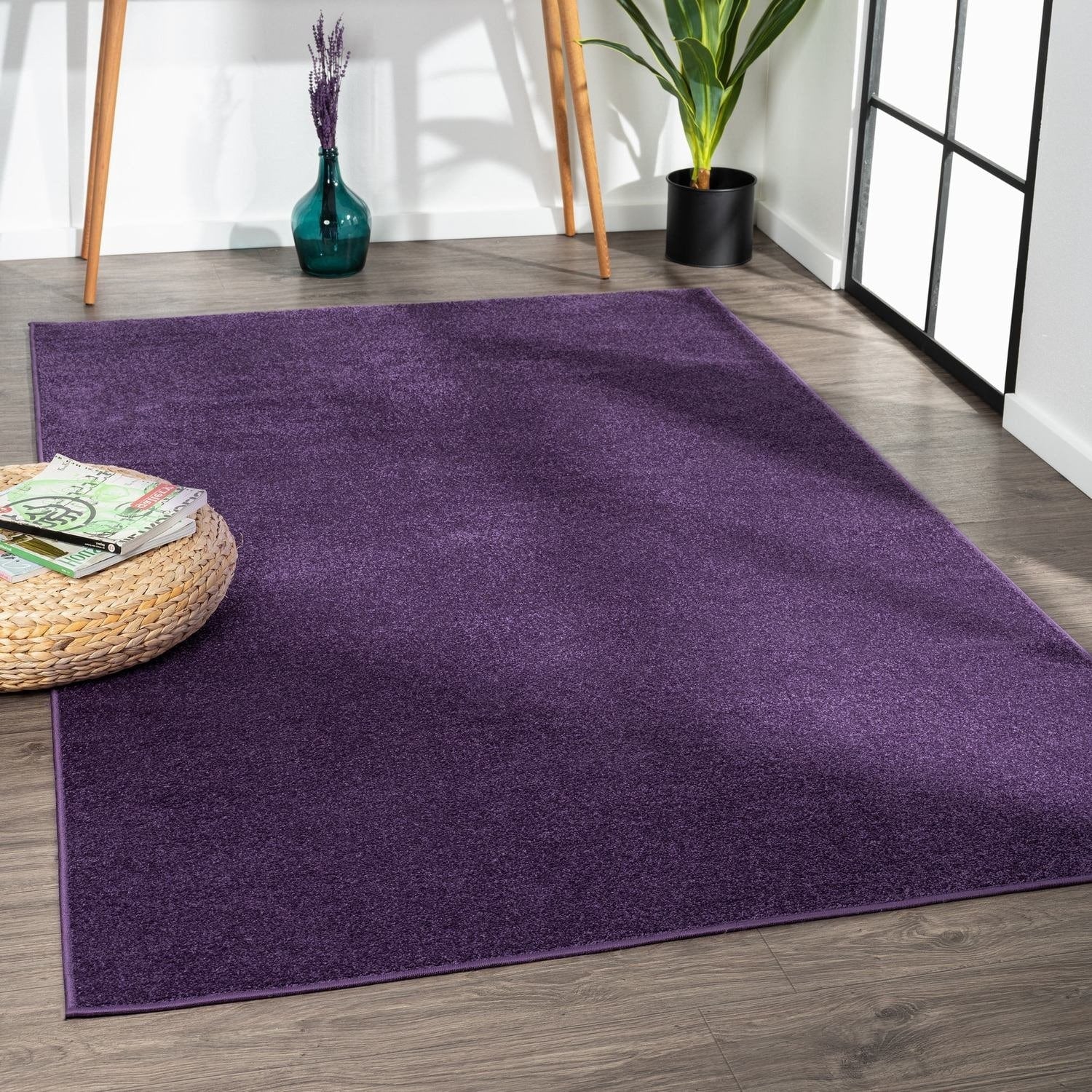 JONATHAN Y Tumbling Solid Low-Pile Area Rug