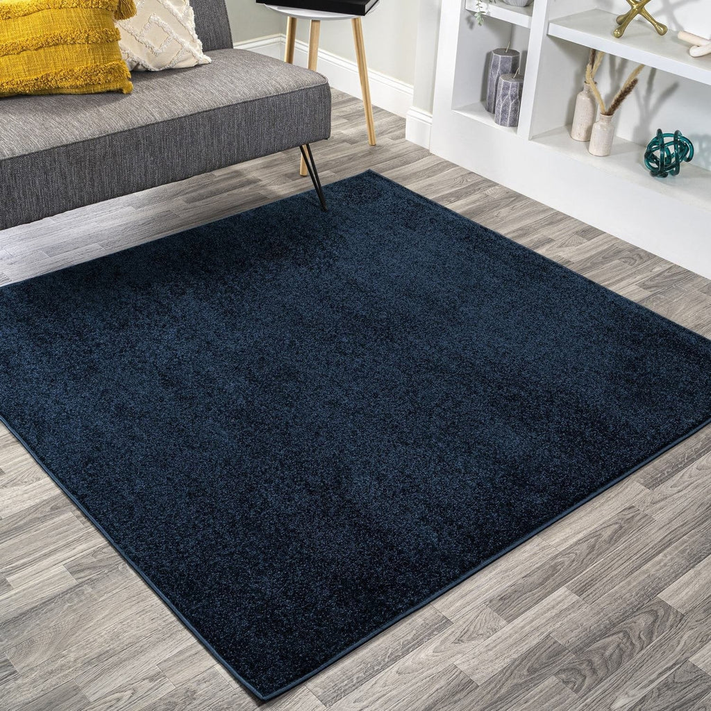JONATHAN Y Tumbling Solid Low-Pile Area Rug