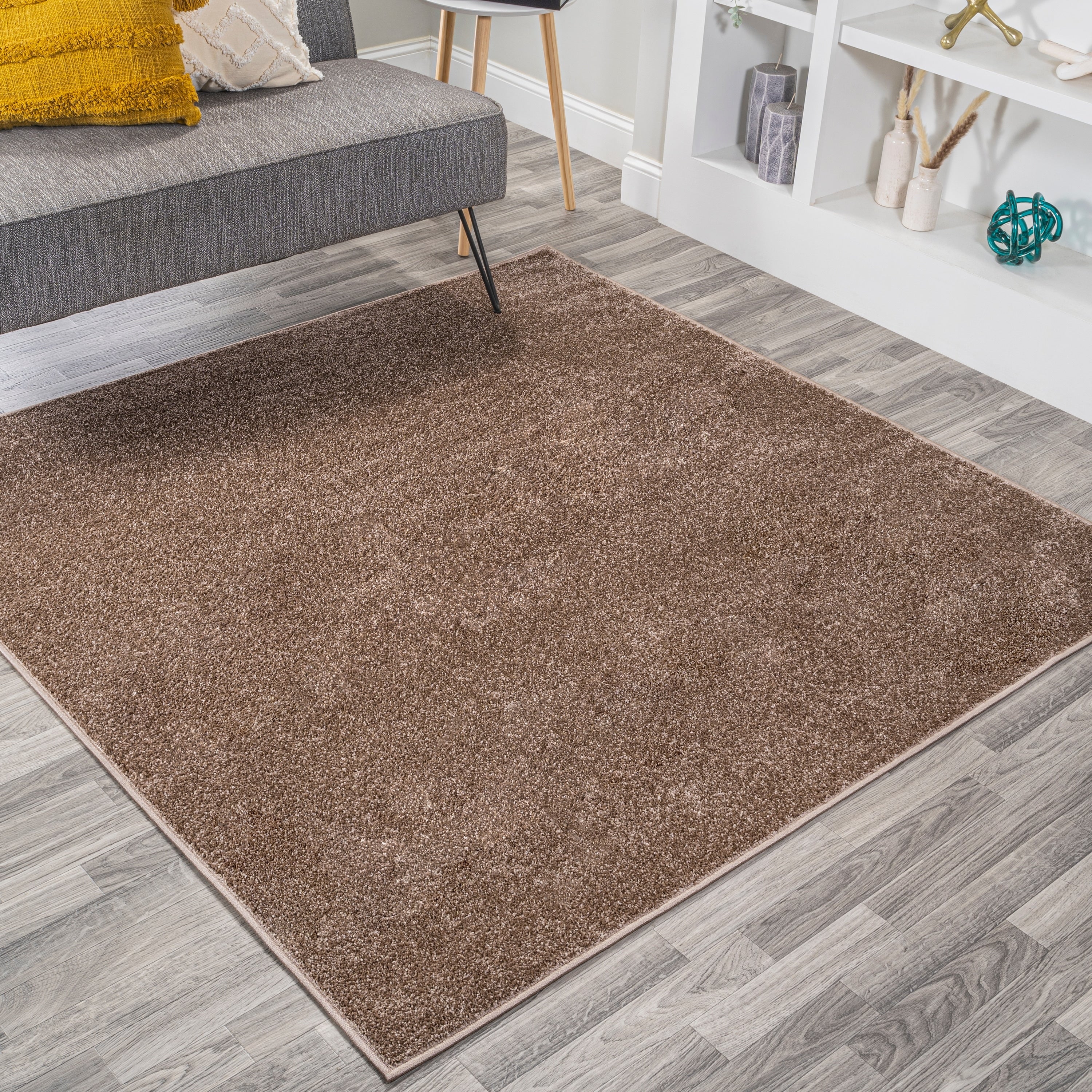 JONATHAN Y Tumbling Solid Low-Pile Area Rug