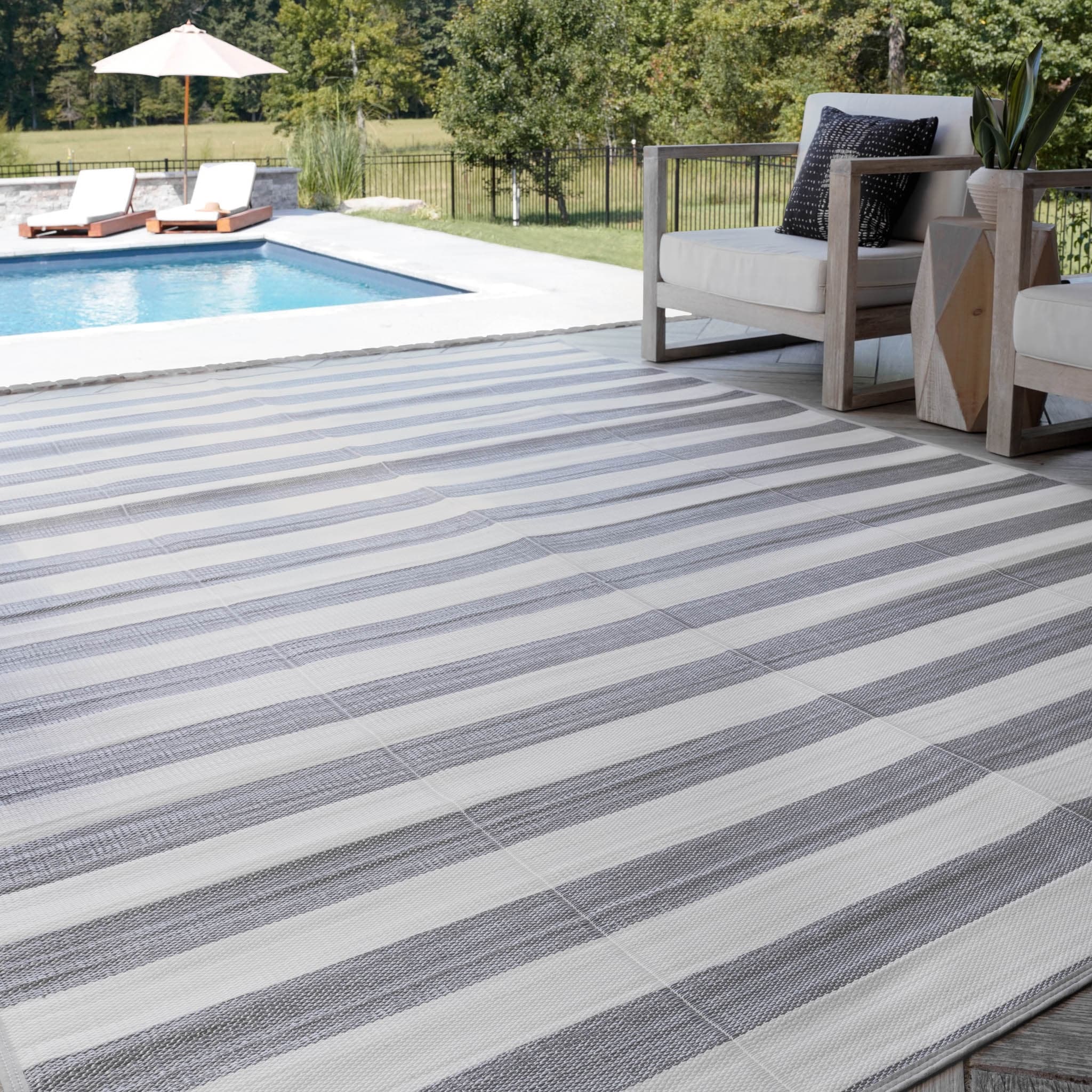 Lalune Beach Stripe Indoor Outdoor Area Rug