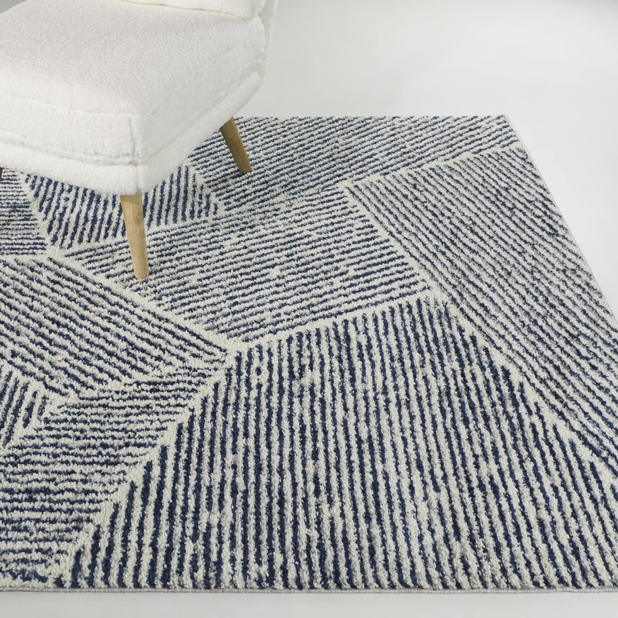 Larsen Modern Varied Stripes Area Rug