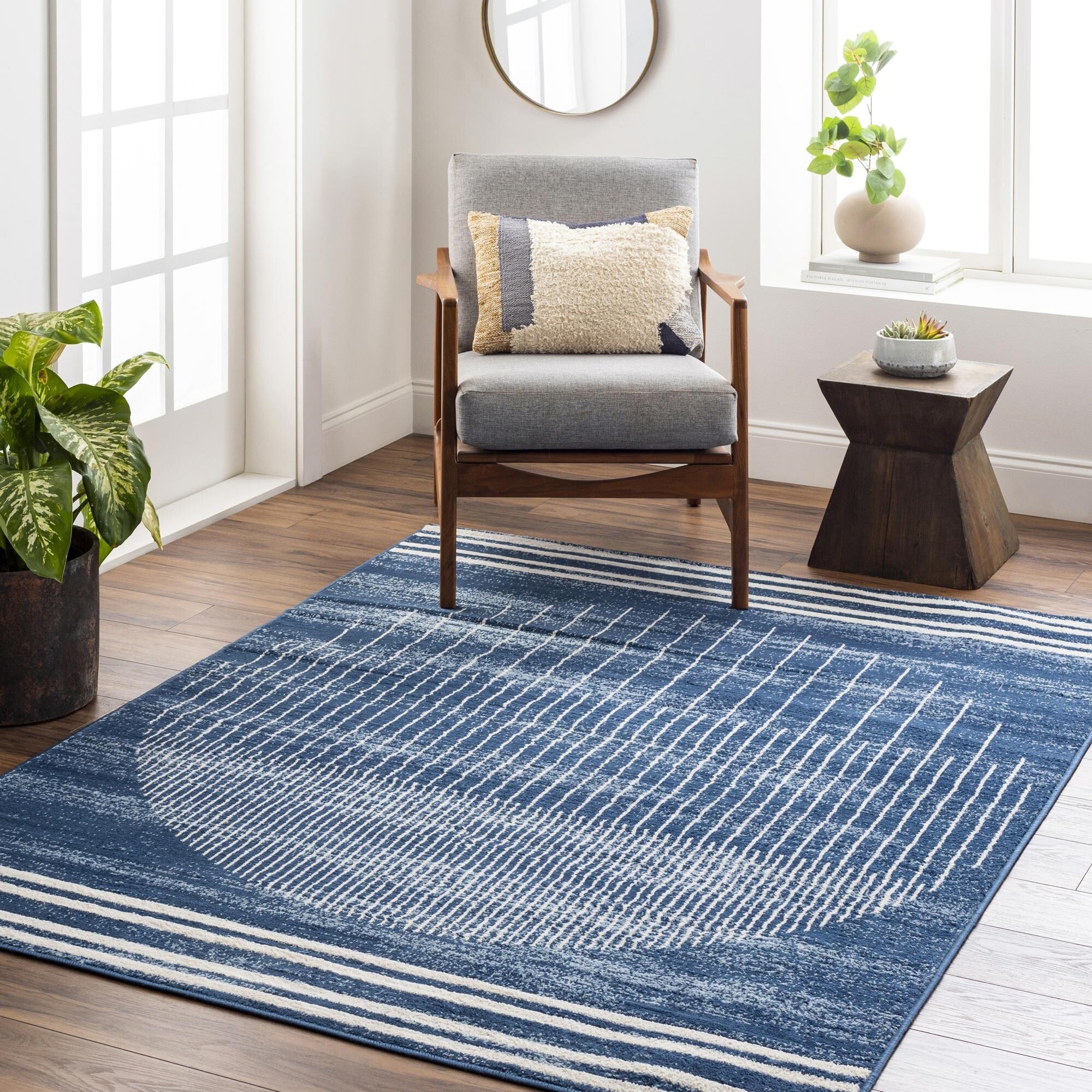Livabliss Floransa Minimalist Ombre Area Rug