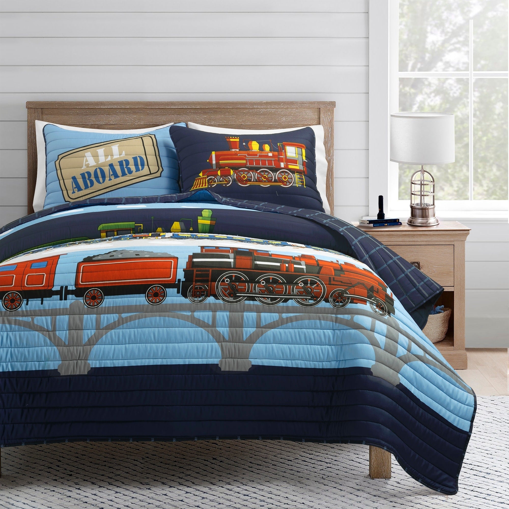 Lush Decor Steam Trains Quilt