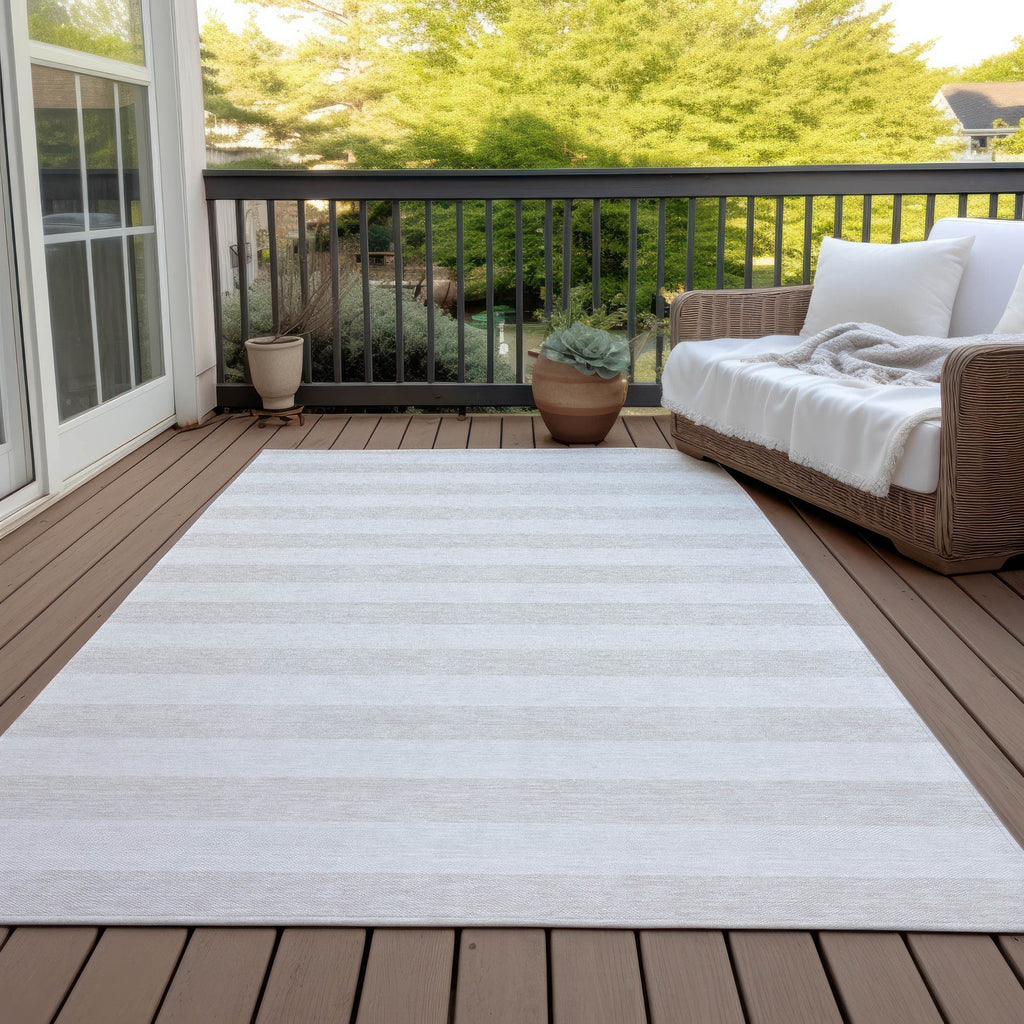 Machine Washable Indoor/ Outdoor Cabana Stripe Chantille Rug