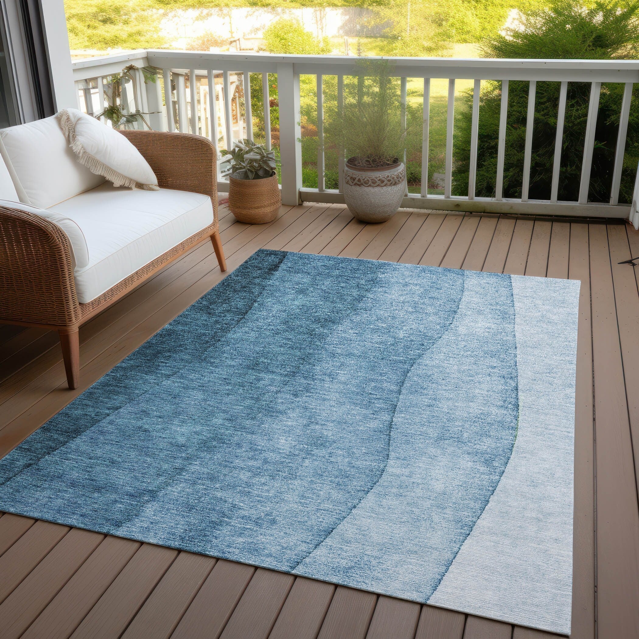 Machine Washable Indoor/ Outdoor Chantille Contemporary Ombre Rug