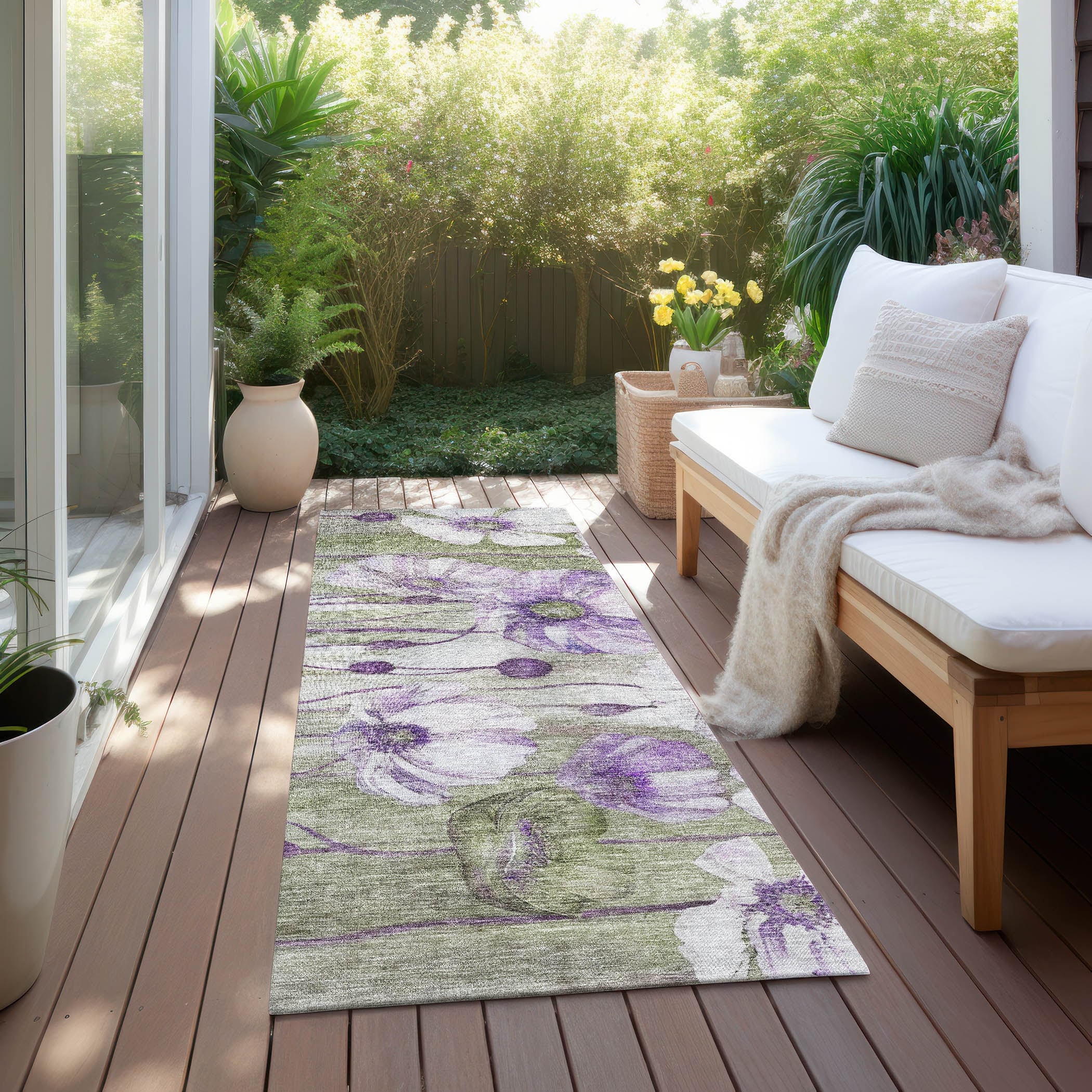 Machine Washable Indoor/ Outdoor Chantille Modern Floral Rug