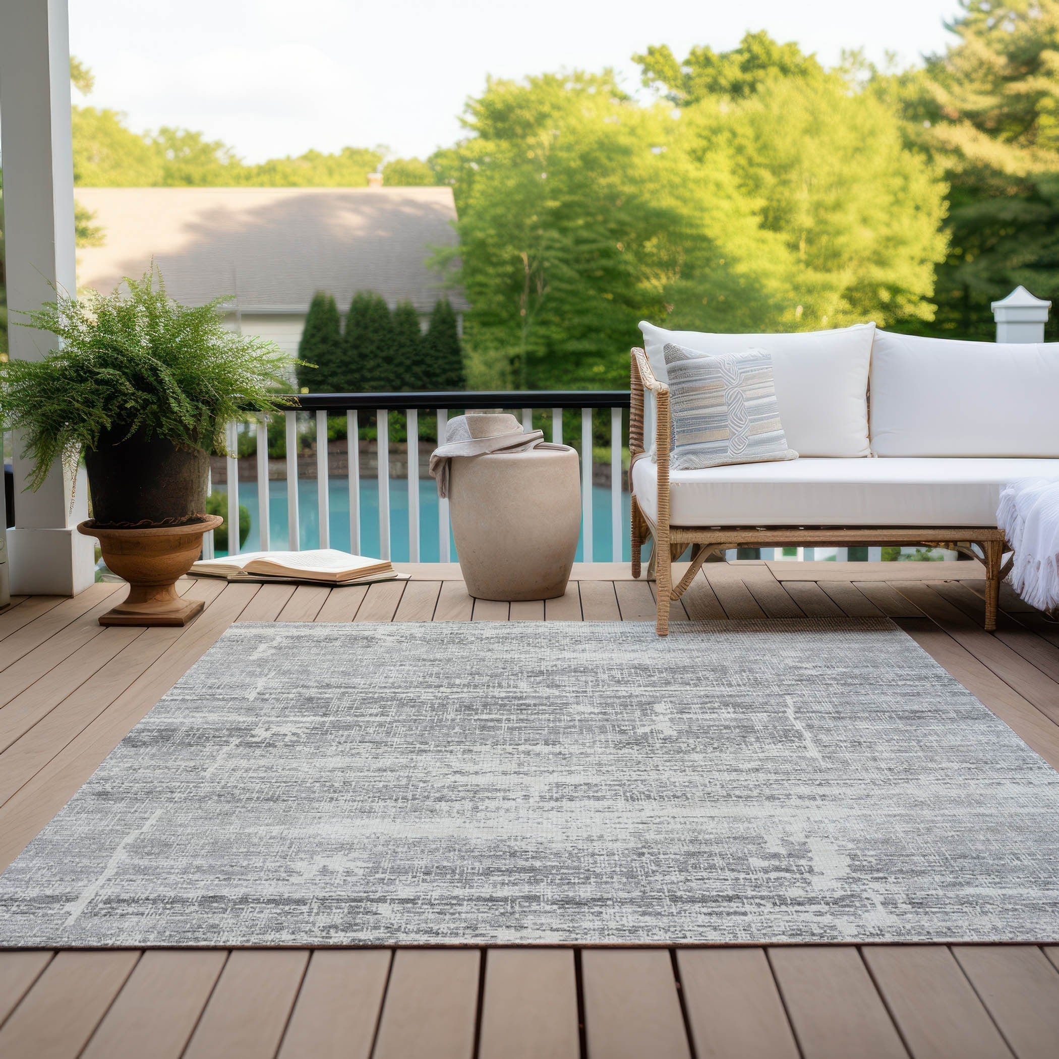 Machine Washable Indoor/ Outdoor Chantille Ombre Solid Rug