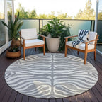 Machine Washable Indoor/ Outdoor Modern Animal Print Chantille Rug