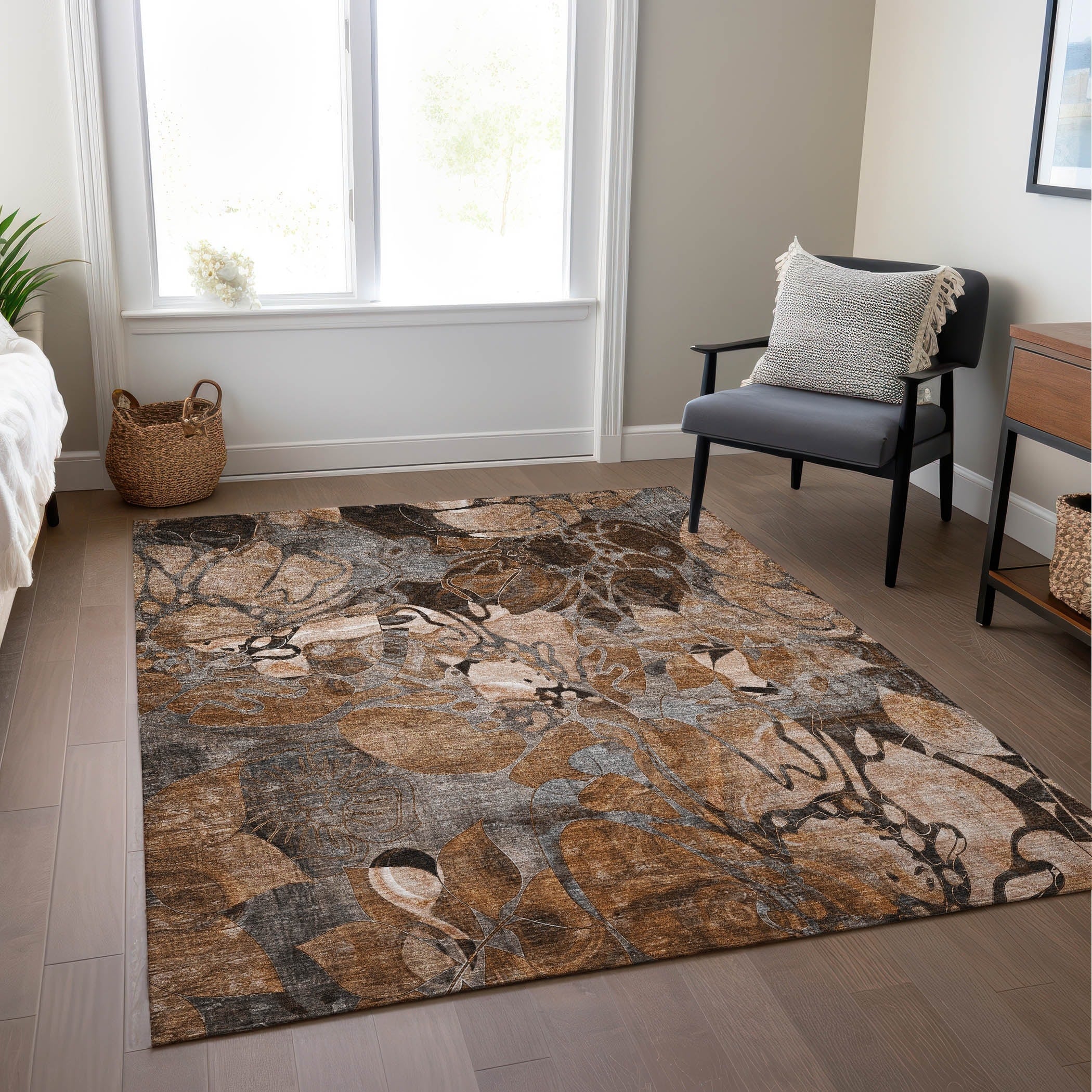 Machine Washable Indoor/ Outdoor Modern Floral Chantille Rug