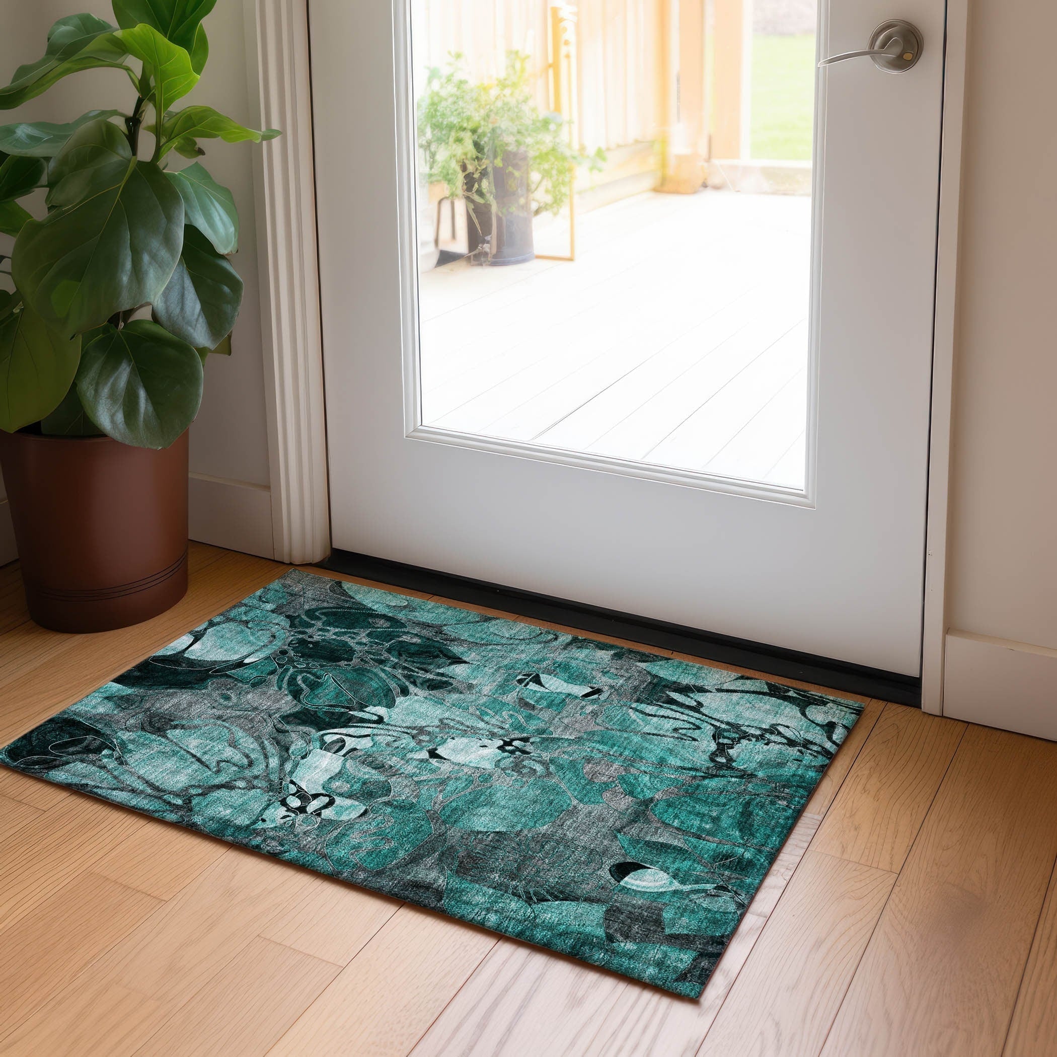 Machine Washable Indoor/ Outdoor Modern Floral Chantille Rug