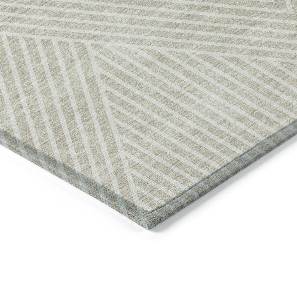 Machine Washable Indoor/ Outdoor Modern Geo Chantille Rug