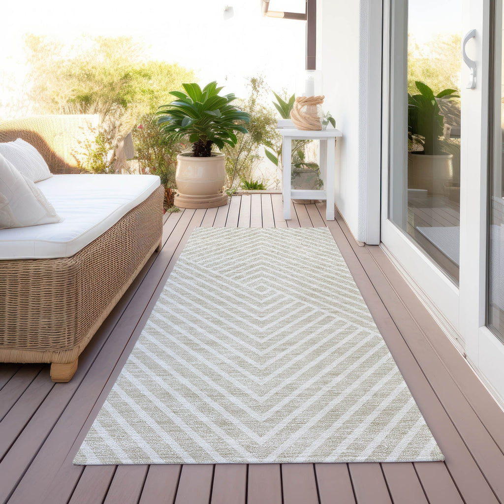 Machine Washable Indoor/ Outdoor Modern Geo Chantille Rug
