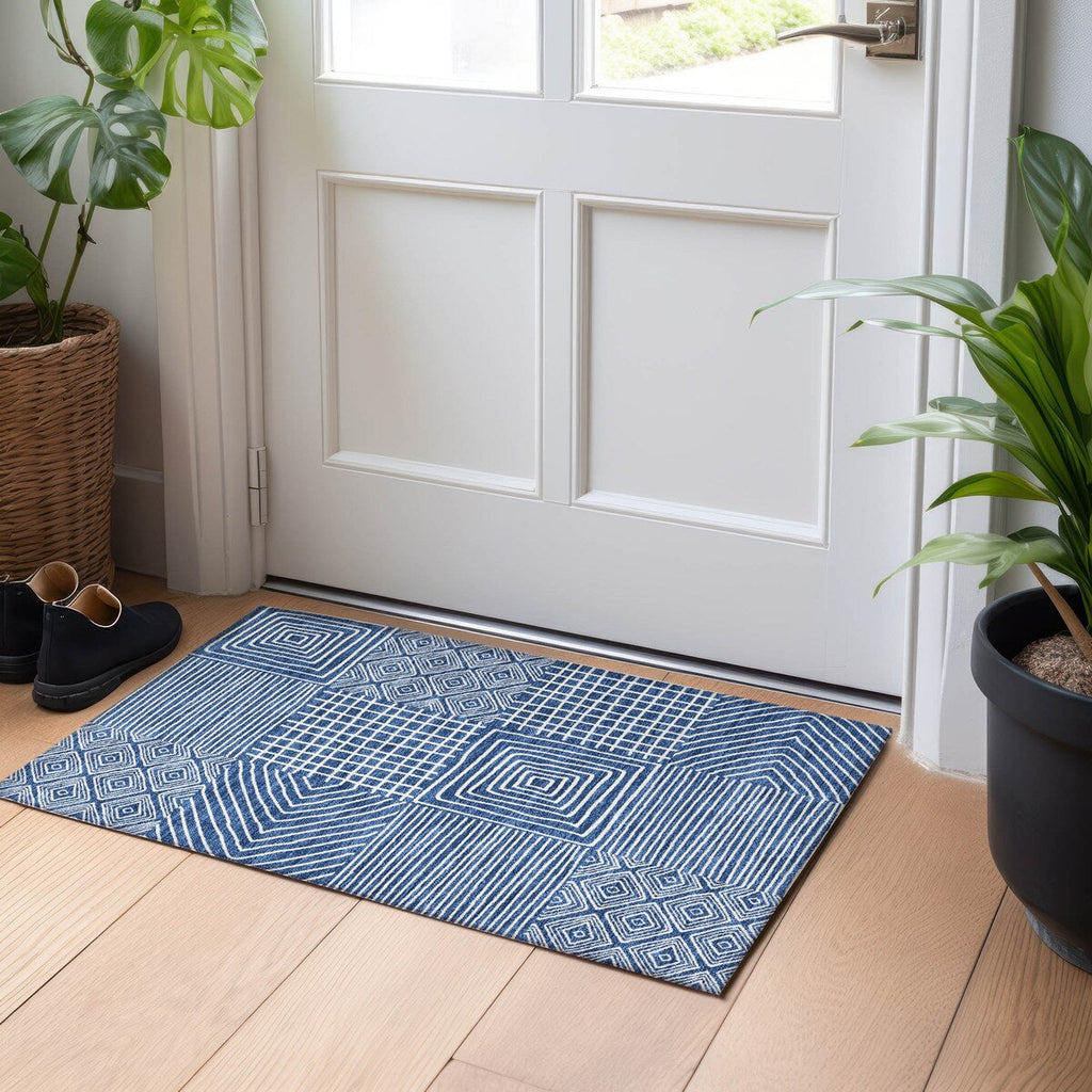 Machine Washable Indoor/ Outdoor Modern Mosaic Chantille Rug