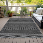 Machine Washable Indoor/ Outdoor Modern Stripes Chantille Rug