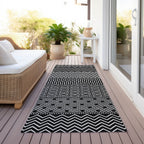 Machine Washable Indoor/ Outdoor Modern Stripes Chantille Rug