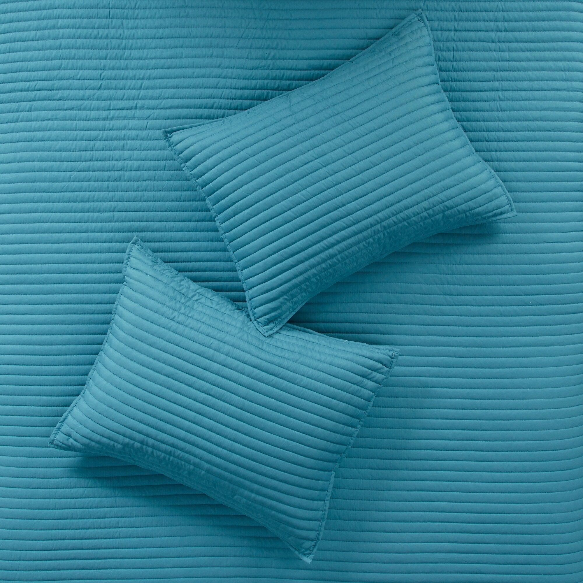 Madison Park Anchorage 8 Piece Printed Seersucker Comforter and Quilt Set Collection