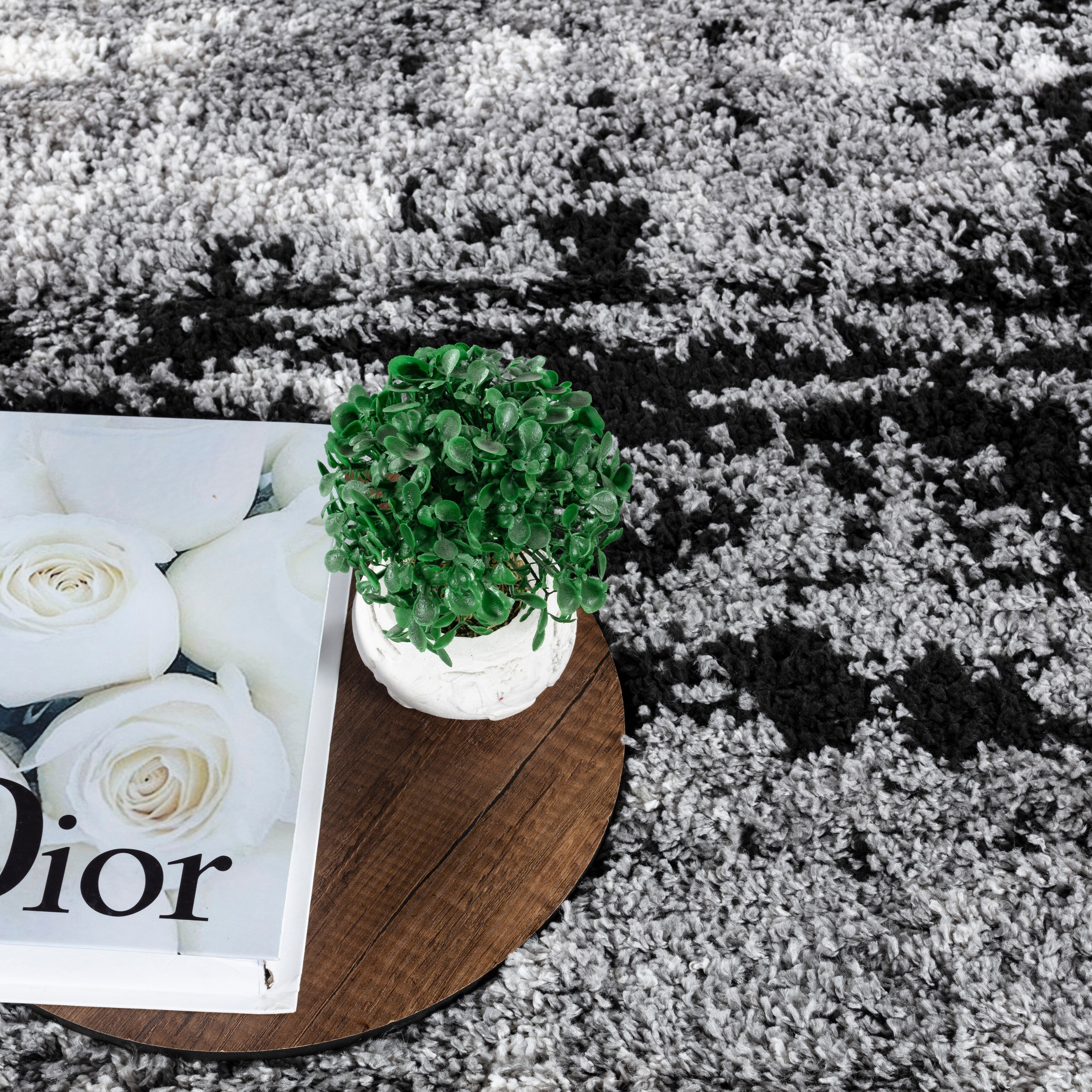 Noori Rug Lux Madison Abstract 2-Inch Shag Area Rug