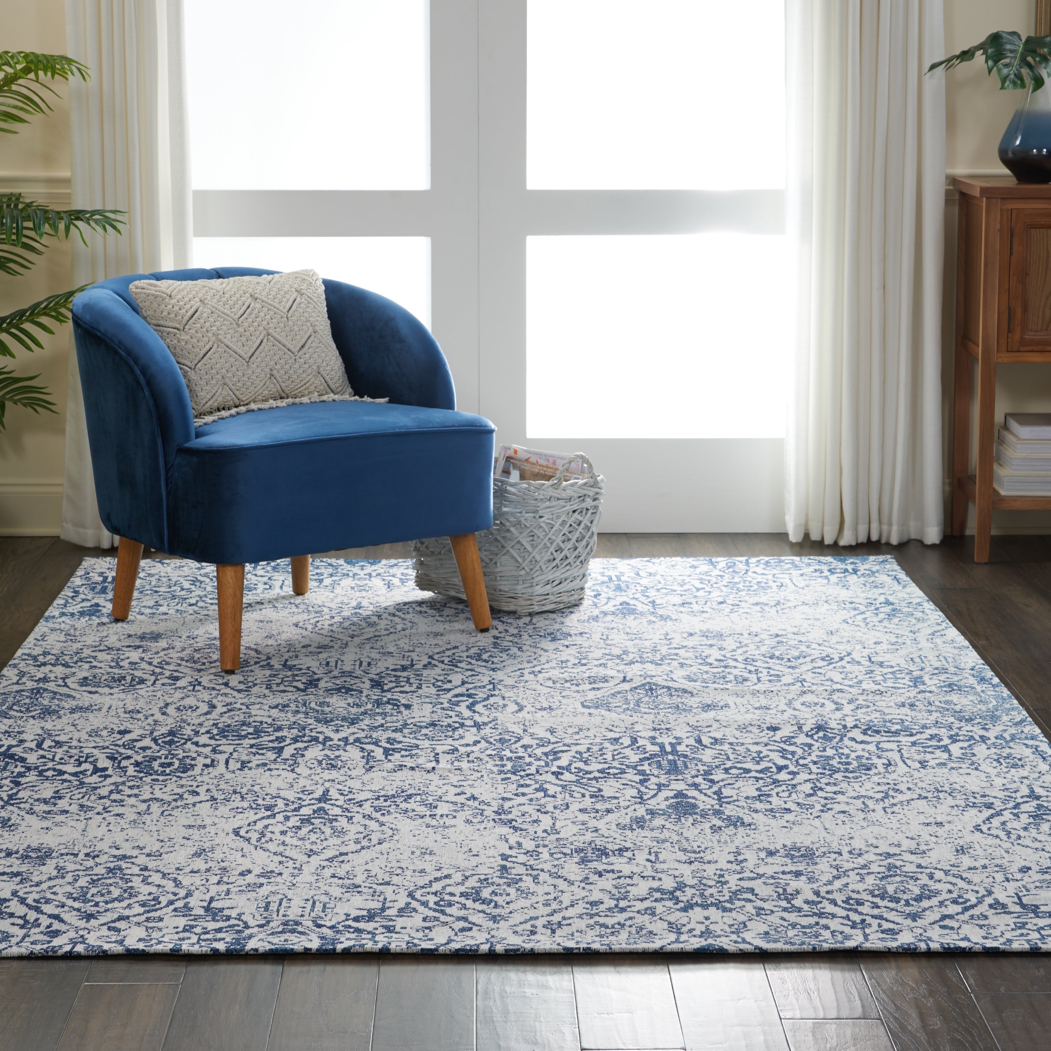 Nourison Damask Distressed Contemporary Area Rug