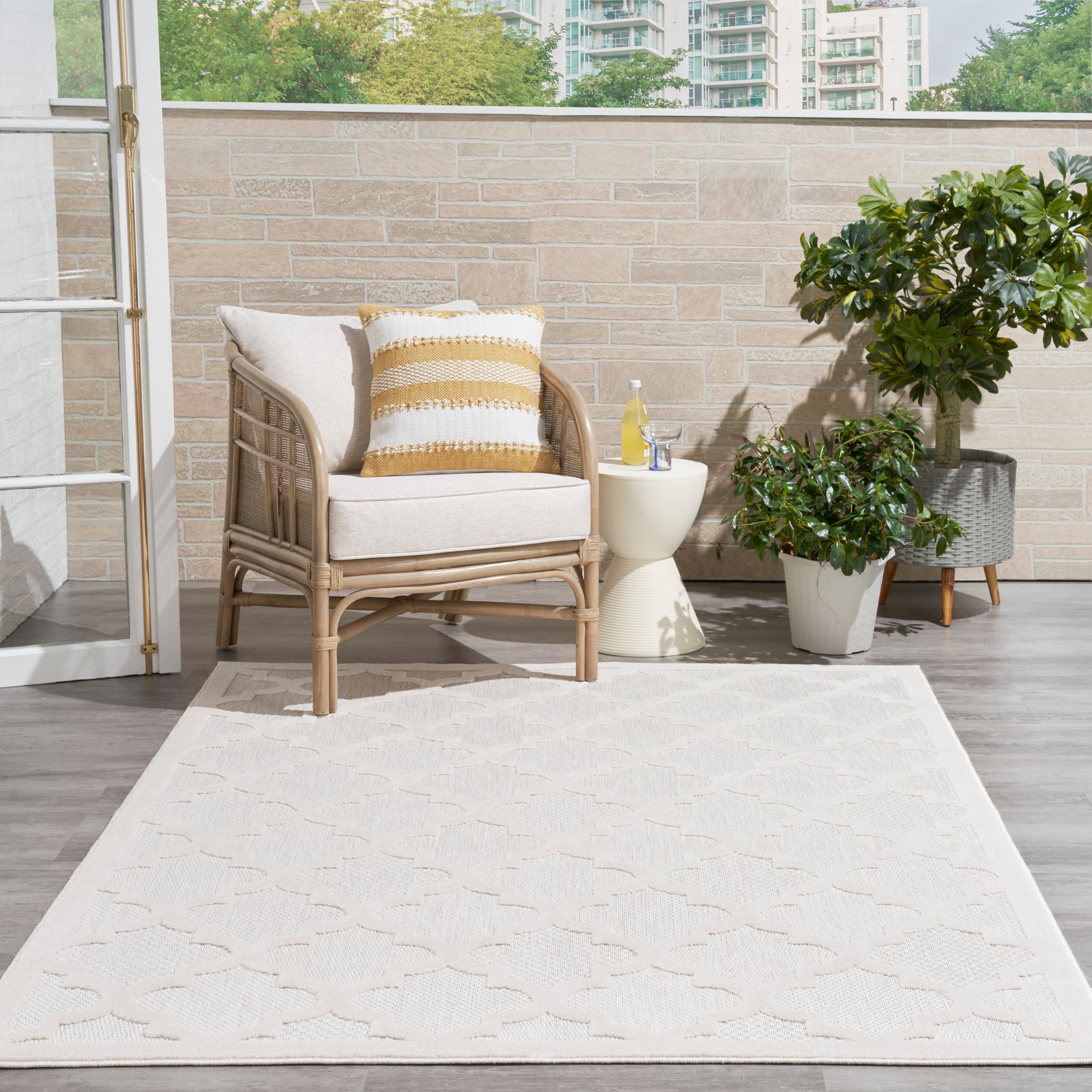 Nourison Easy Care Indoor/Outdoor Moroccan Trellis Area Rug