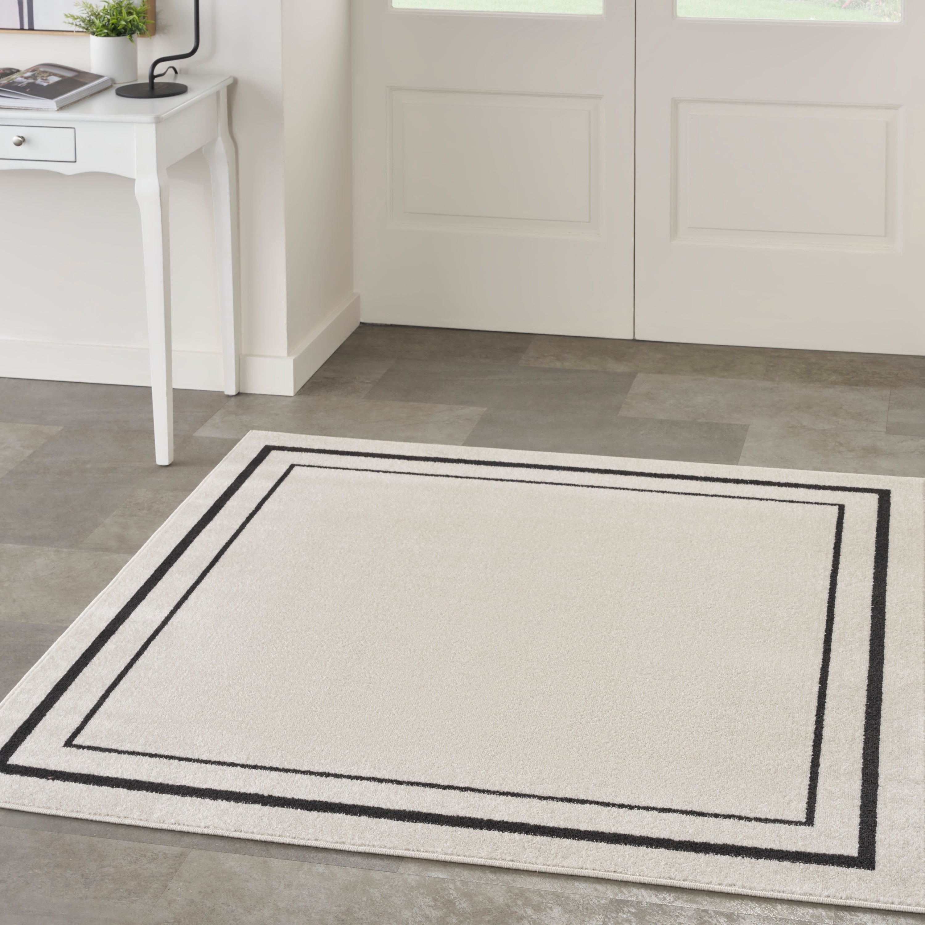Nourison Essentials Indoor/Outdoor Solid Area Rug