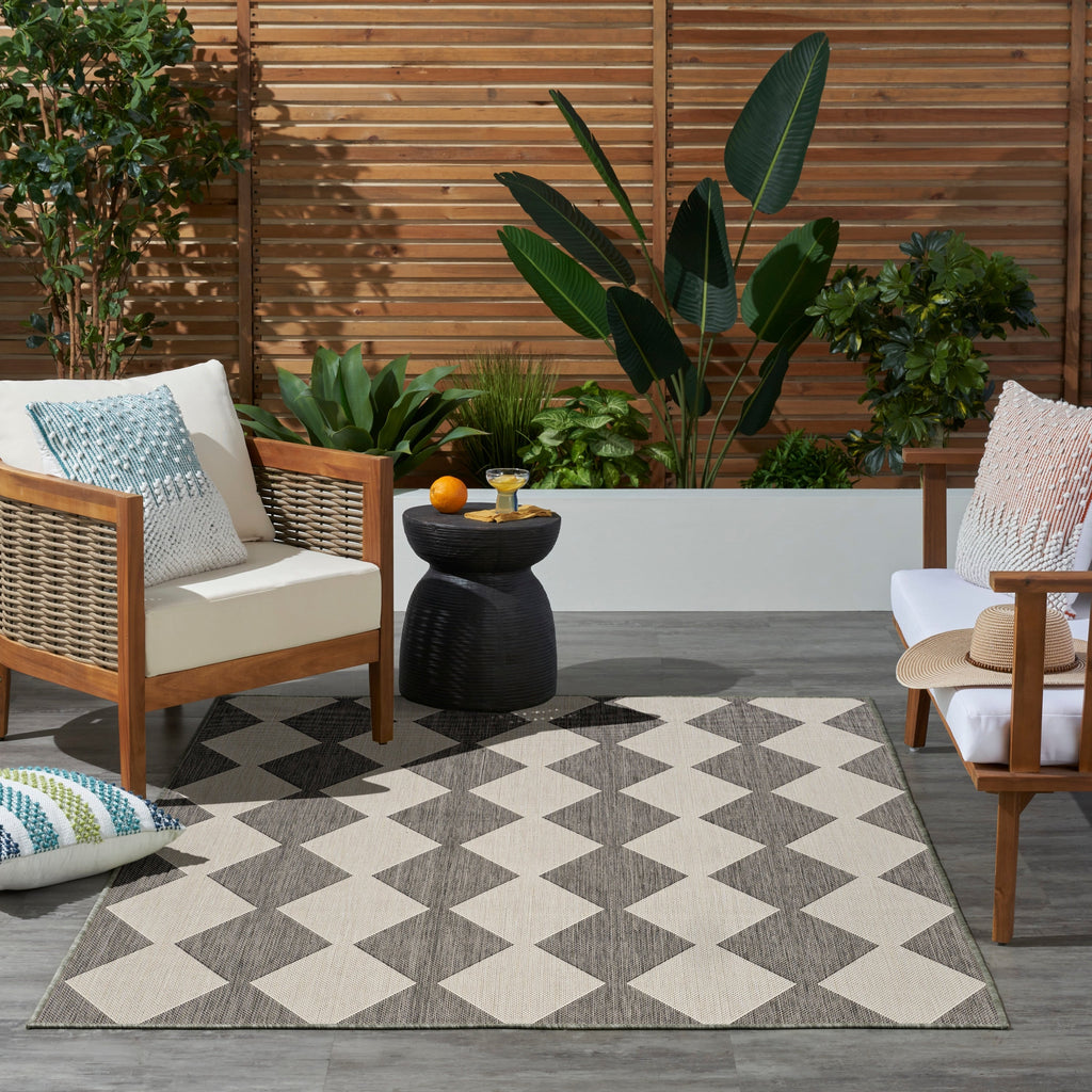 Nourison Positano Indoor/Outdoor Geometric Area Rug
