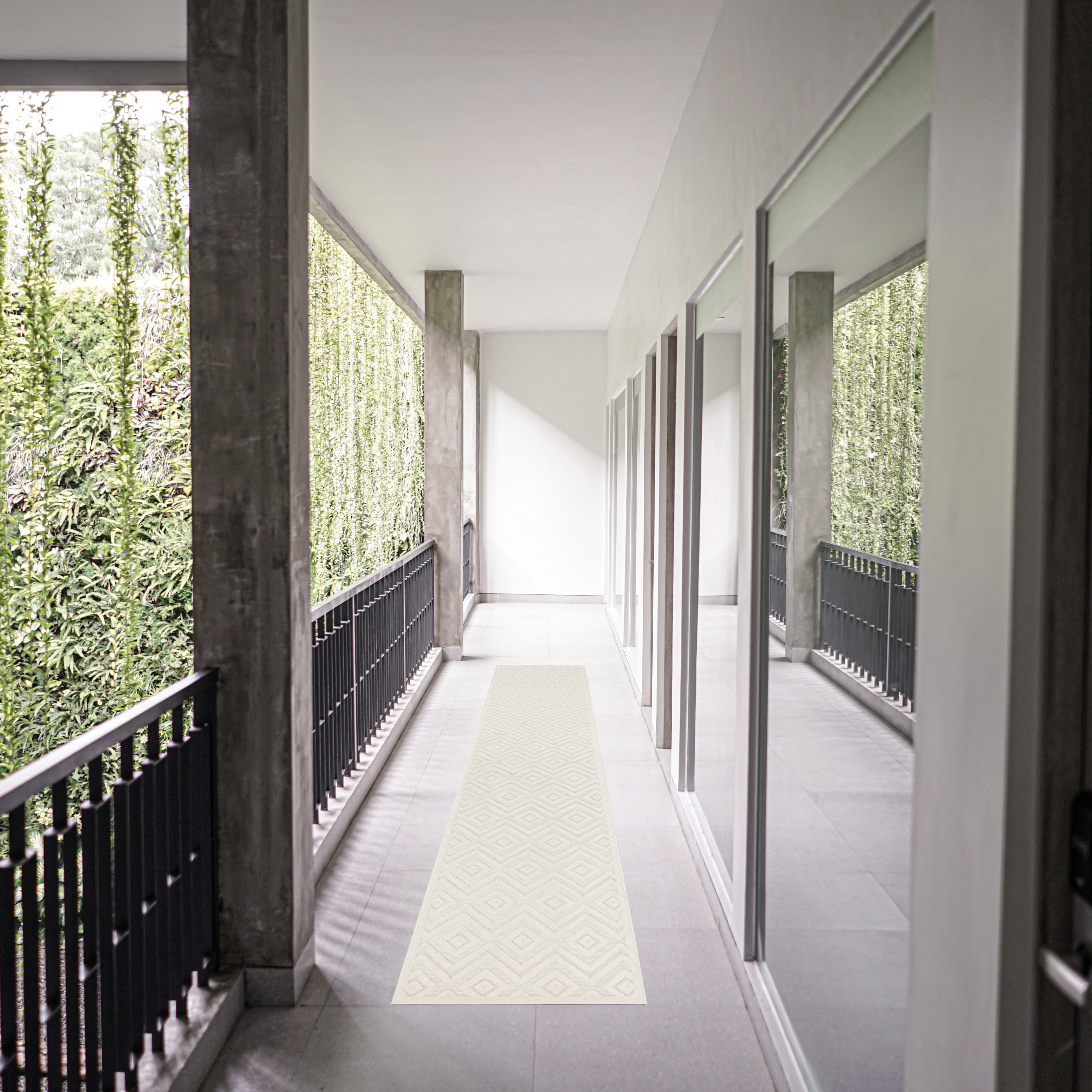 Nourison Versatile Indoor/Outdoor Geometric Flatweave Area Rug